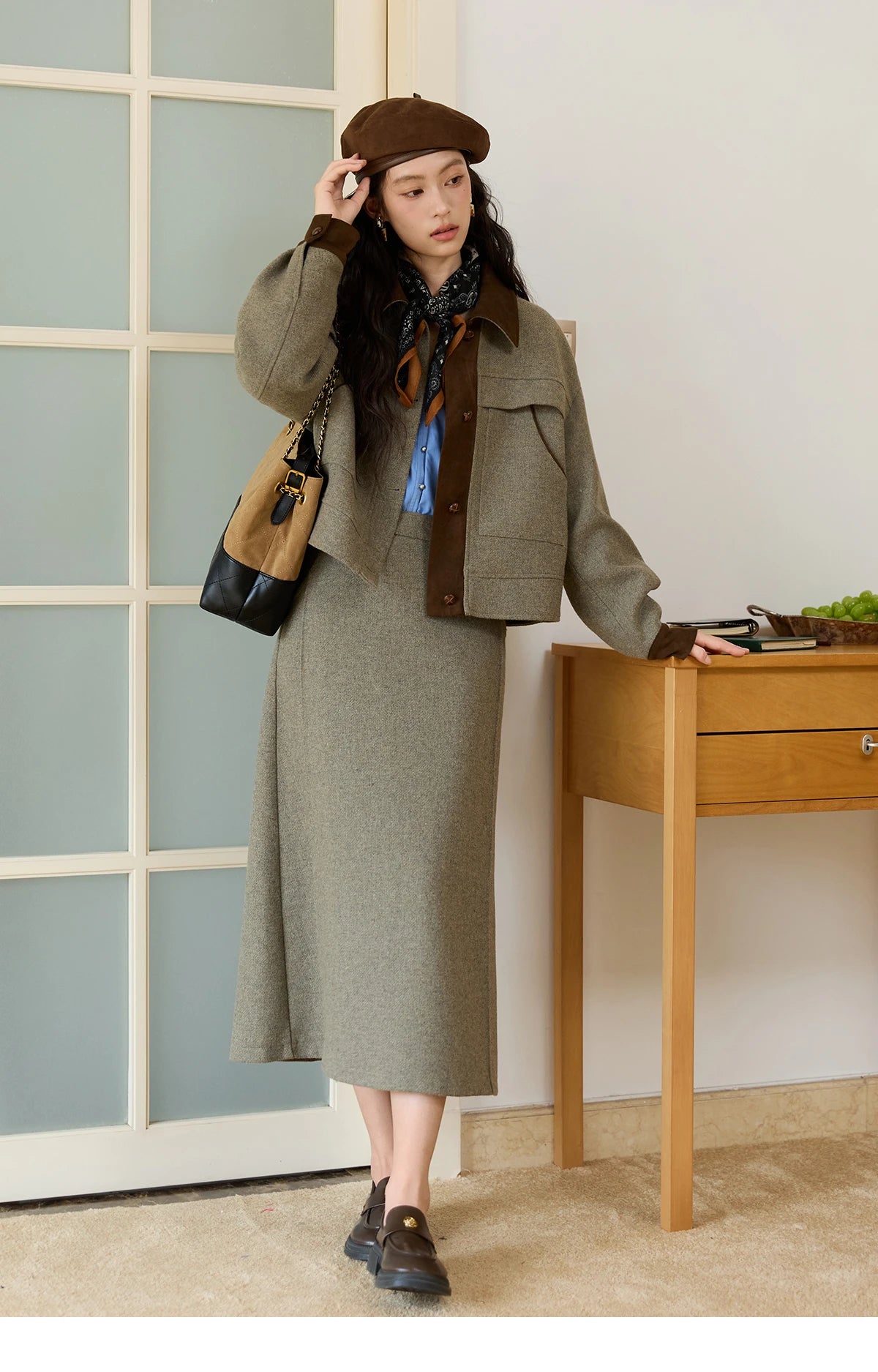 MISHOW Women's Wool A-line Skirt 2025 Autumn Winter Retro Suede Woolen Rear Hem Slit Skirt Versatile Waist Skirts MXE46B2426