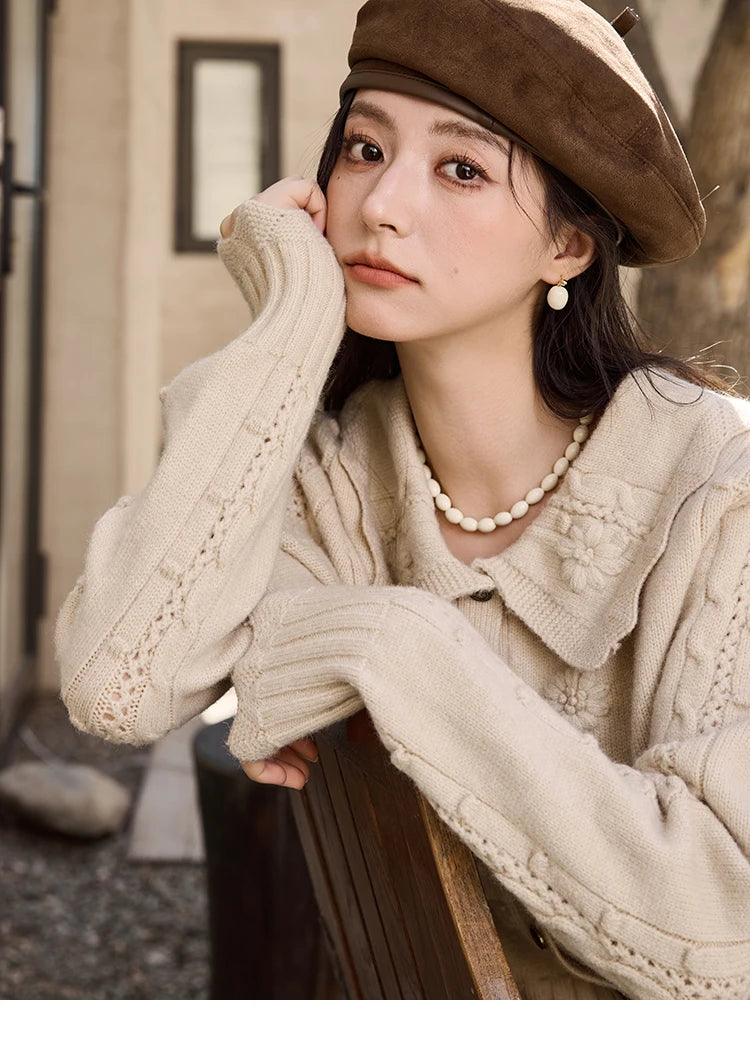 MISHOW Embroidered Sweater Women’s French Retro Doll Collar 2024 Fall Winter New Casual Long-sleeved Knit Sweater Top MXD35Z0895