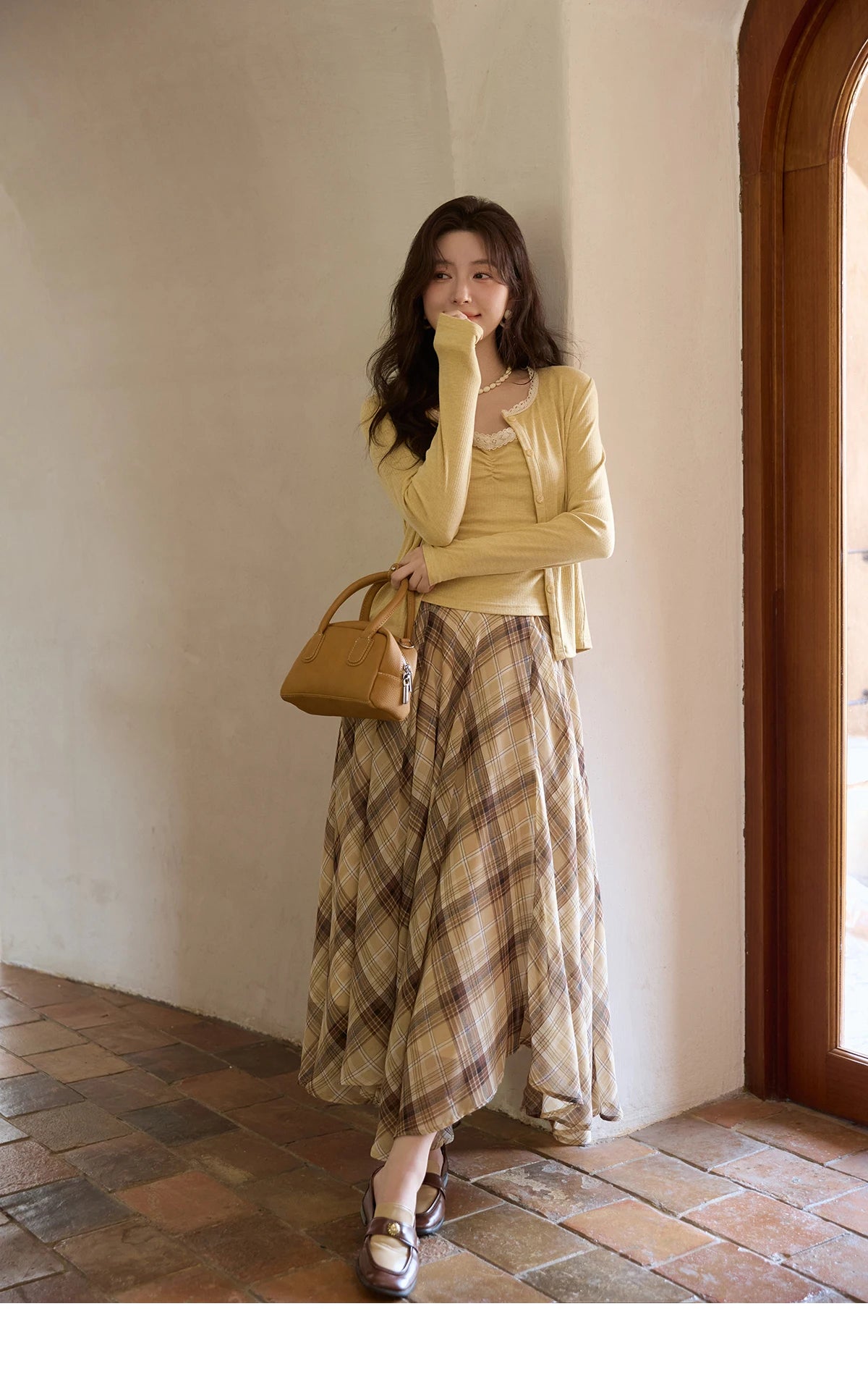 MISHOW Coffee Plaid Skirt 2025 Autumn Asymmetrical Hem Skirts Female Retro Side Zipper Commuting A-line Midi Skirt MXE42B2377