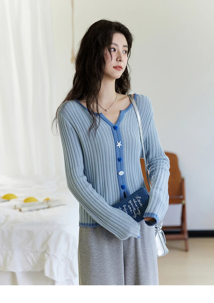 MISHOW Wool Blend Blue Contrasting Knitted Top 2025 Spring Slim Fit Base Sweater Women V Neck Shell Button Sweet Tops MXE14Z1184