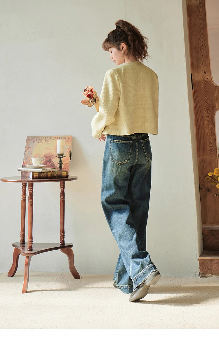 MISHOW Retro Round Neck Coats for Women Spring Autumn Pockets Loose Gold Button Single Breasted Solid Short Jackets MXC44W0072