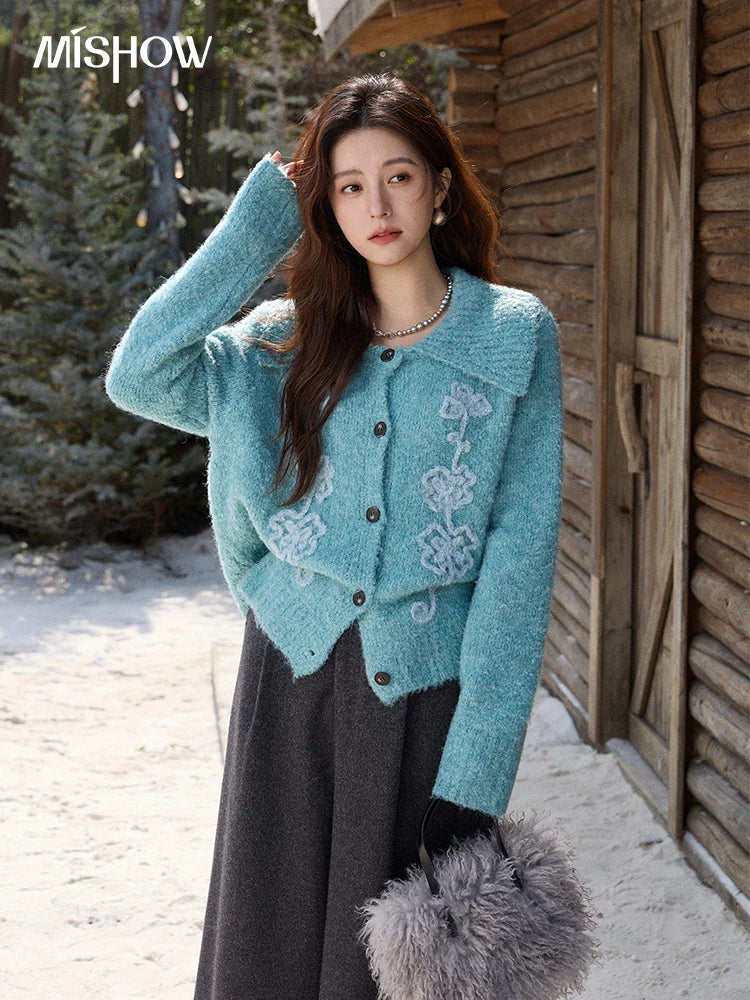 MISHOW Retro Three-dimensional Floral Jacquard Sweater for Women 2025 Autumn Winter Lapel Thickened Knitted Cardigan MXE87Z2684