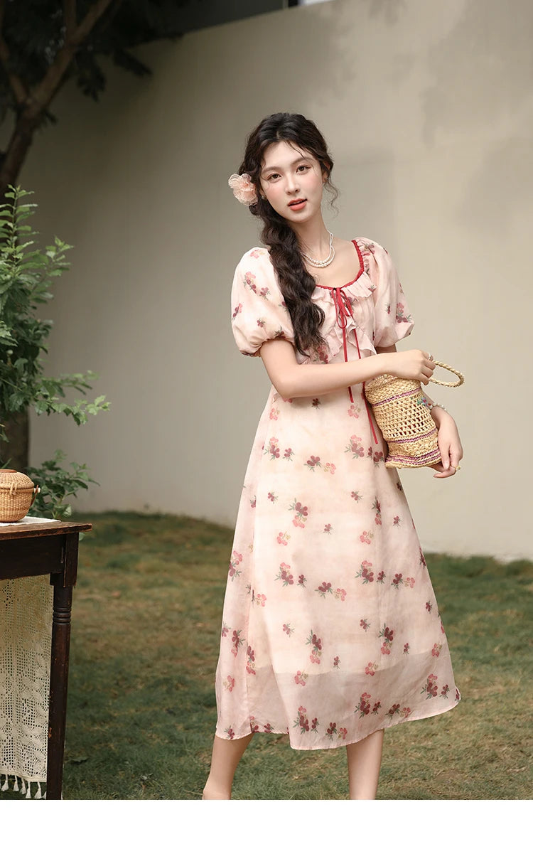 MISHOW Korean Floral Bubble Sleeve Lace-Up Dress MXD31L1924