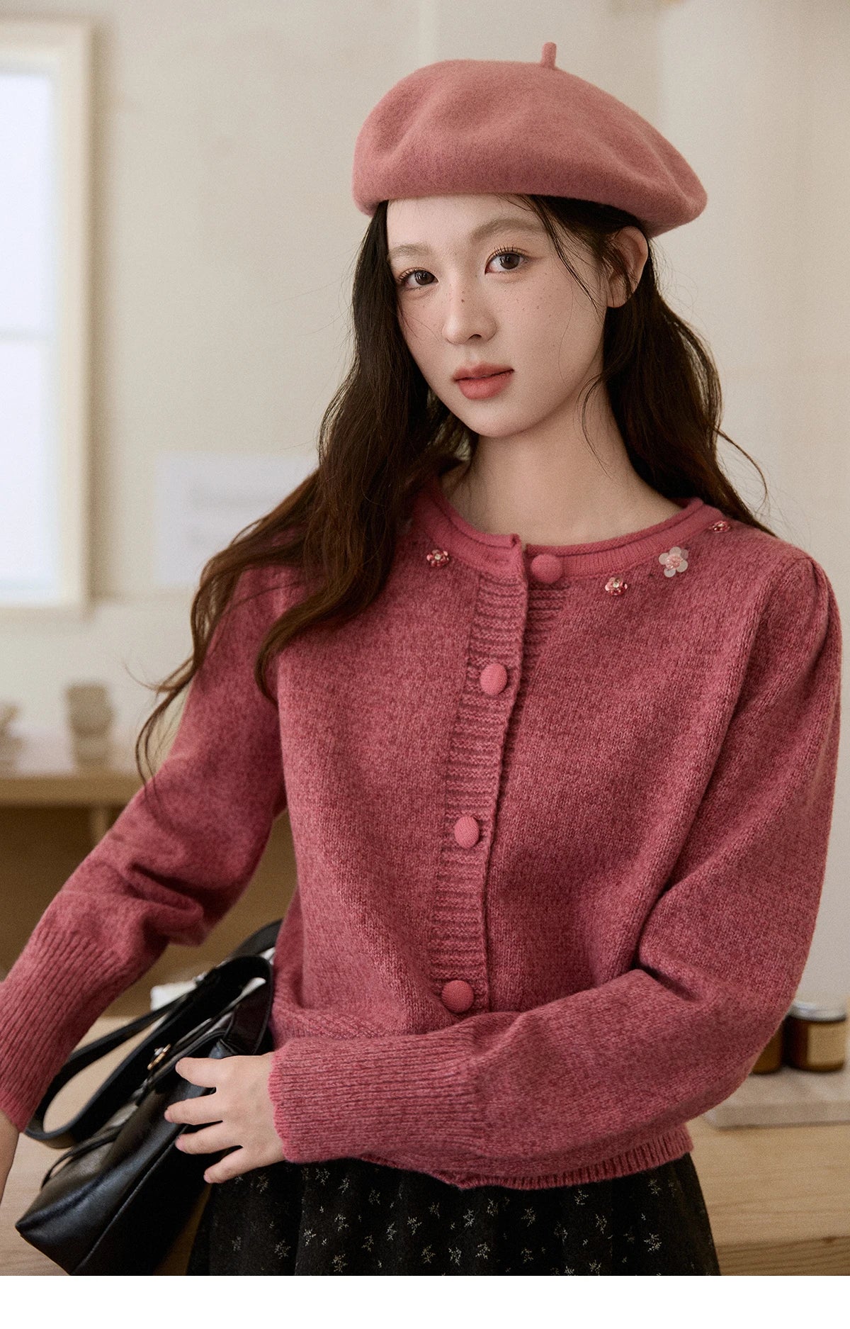 MISHOW Rose Red Sequin Beaded Floral Cardigan 2025 Winter Slight Puff Sleeve O-Neck Sweater Thick Warm Short Knitwear MXE93Z2808