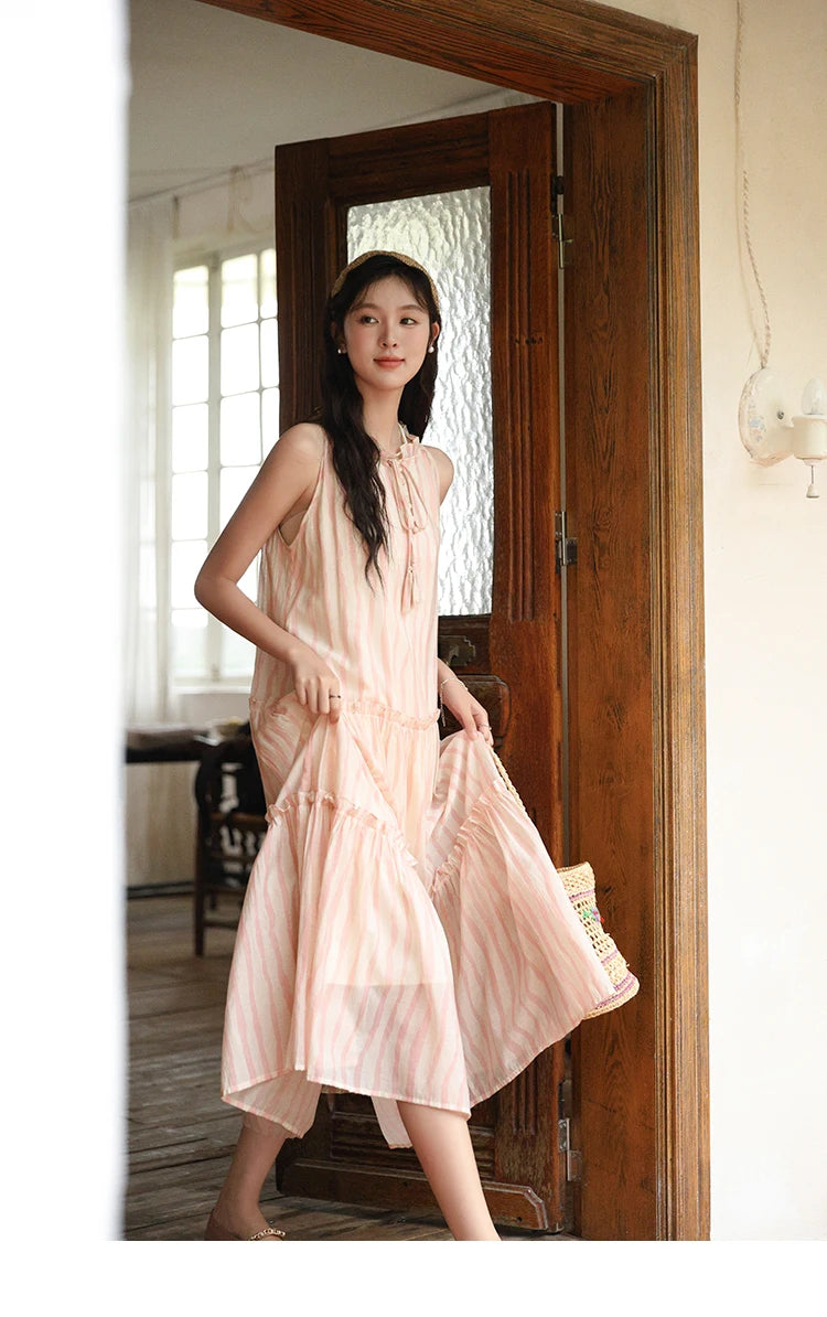 MISHOW Hanging Neck Striped Dress for Women 2024 Summer French Tea Break Camisole Dress Sweet Vacation Long Dresses MXD30L1951