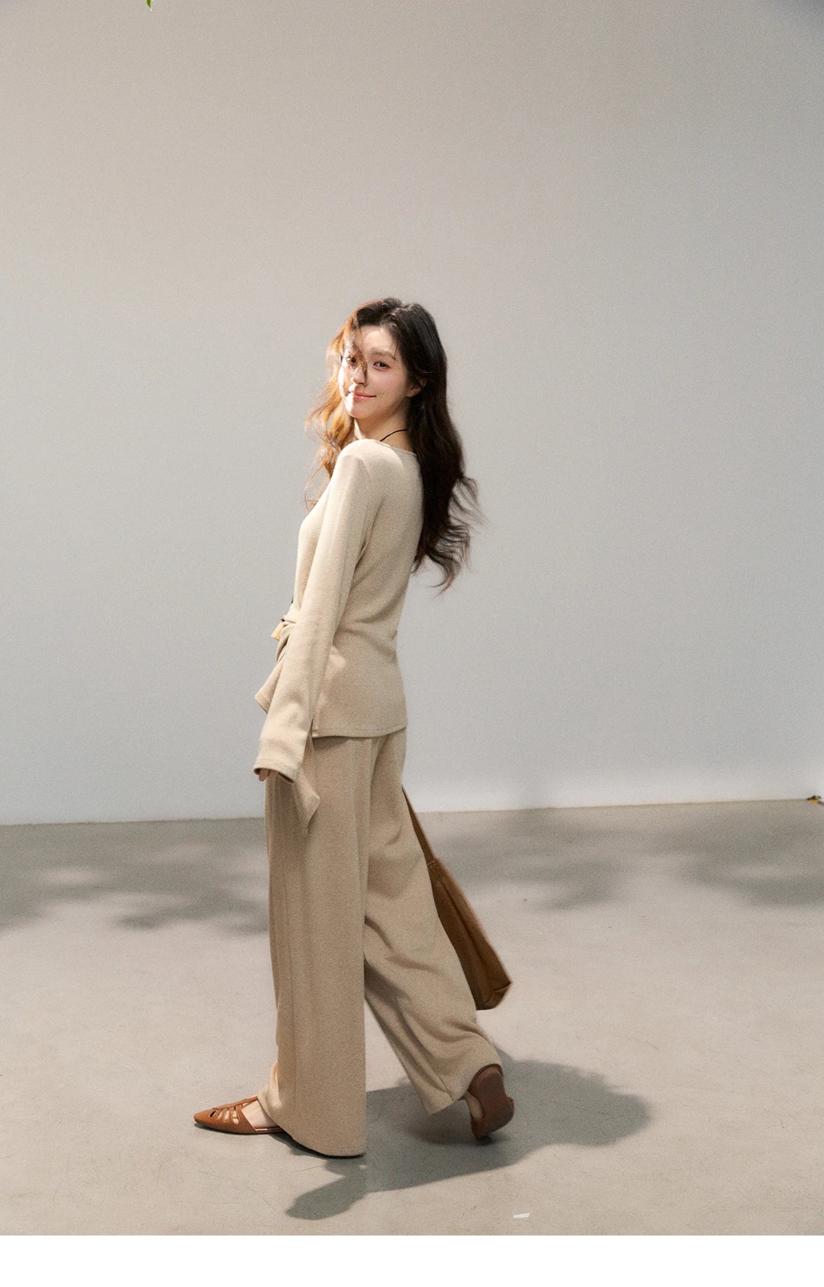 MISHOW Women's Khaki Knitted Two-Piece Set 2026 Spring Asymmetrical Hem Waist-Cinched Top Wide Leg Pants Casual Sets MXF11T1465