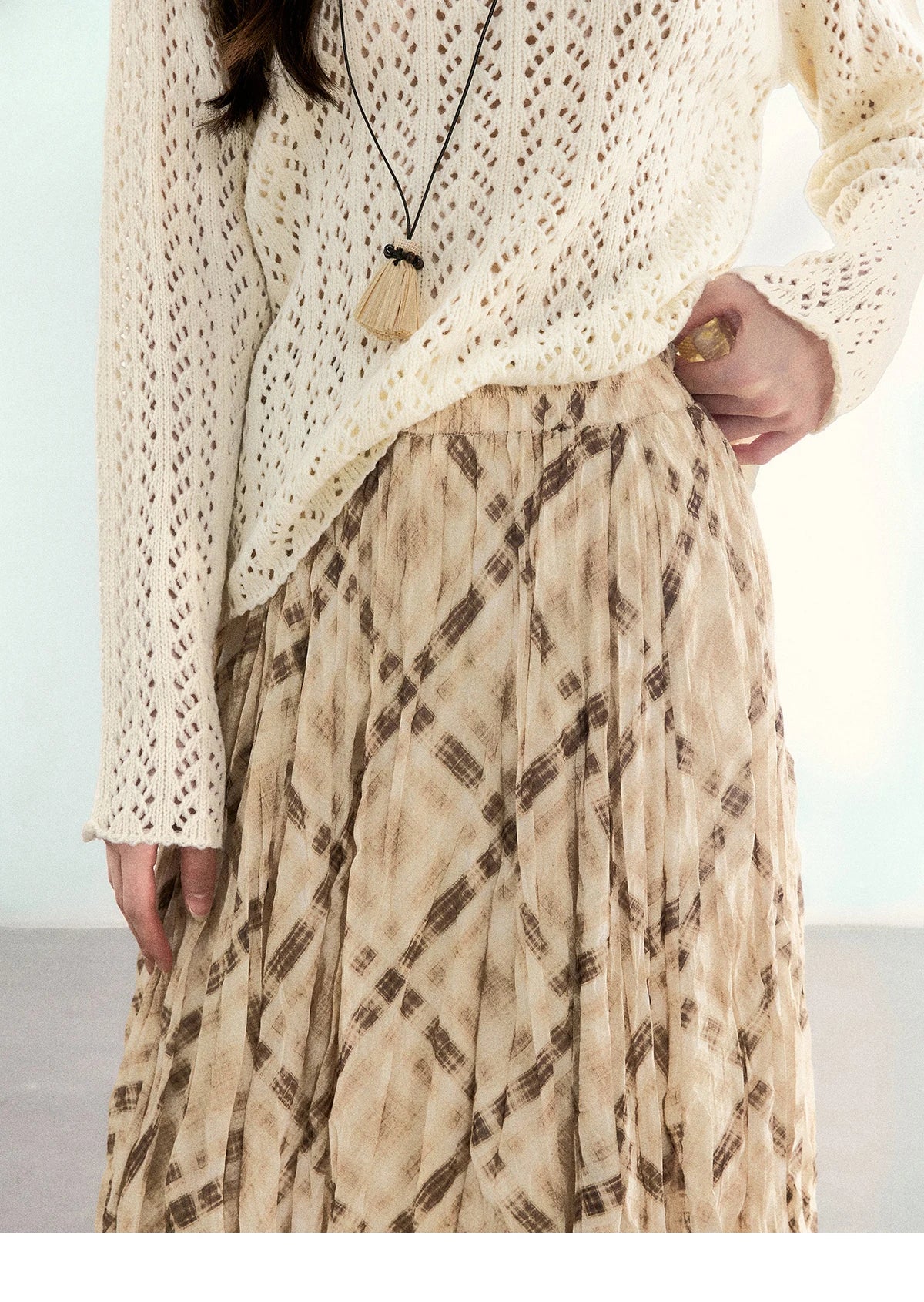 MISHOW Women's Beige Plaid Maxi Skirt 2026 Spring High Waist Flowy A-Line Skirts Elastic Waist Casual Chiffon Skirt MXF108B0769