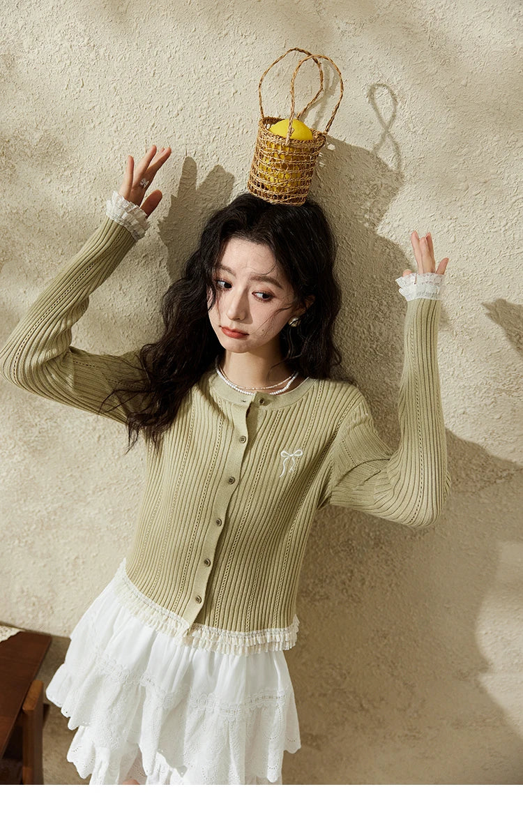 MISHOW Macaron Knitted Tops 2025 Spring Hollow Hook Flower Lace Splicing Tops Bow Embroidery O-neck Long Sleeve Tees MXE16Z1211