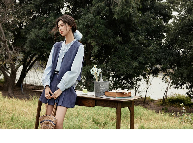 MISHOW Women's V-neck Vest Coat Pleated Skirt Set Spring 2025 Symmetric Fake Pocket Coat A-line Skirts (No with Belt) MXE31T0505