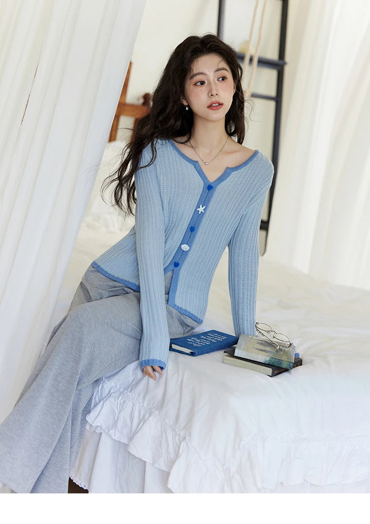 MISHOW Wool Blend Blue Contrasting Knitted Top 2025 Spring Slim Fit Base Sweater Women V Neck Shell Button Sweet Tops MXE14Z1184