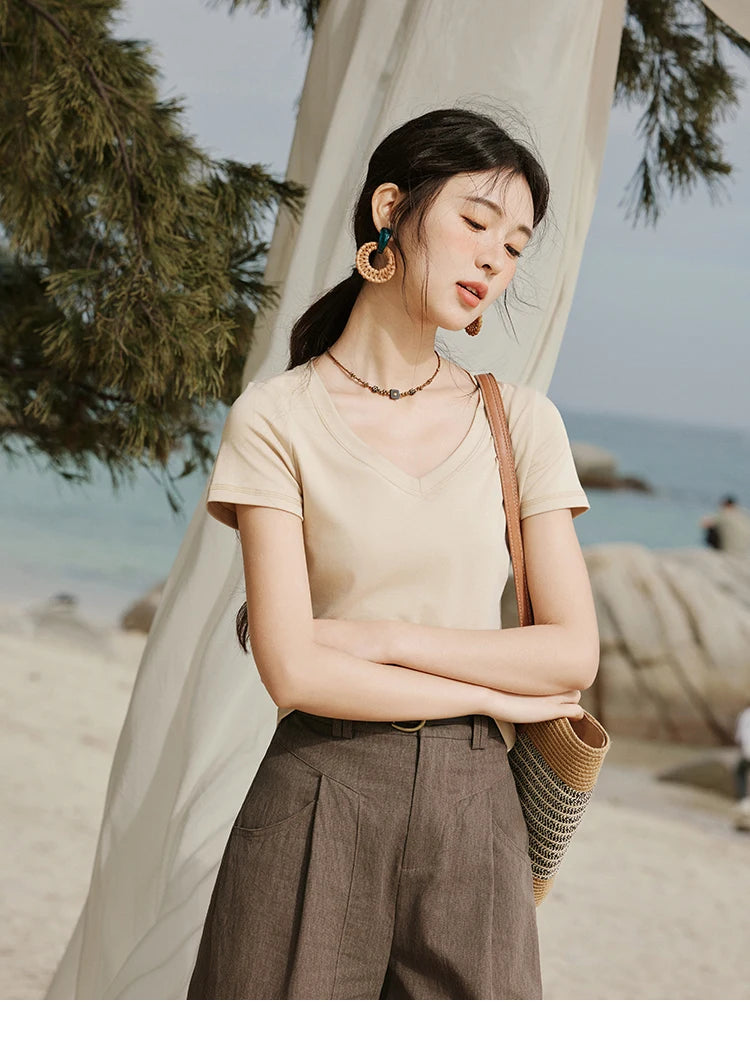 MISHOW Cotton Casual T-shirts Women New 2025 Short Sleeve V-neck Solid Versatile Shirt Female Fashion Basic Tops Lady MXE33T0519