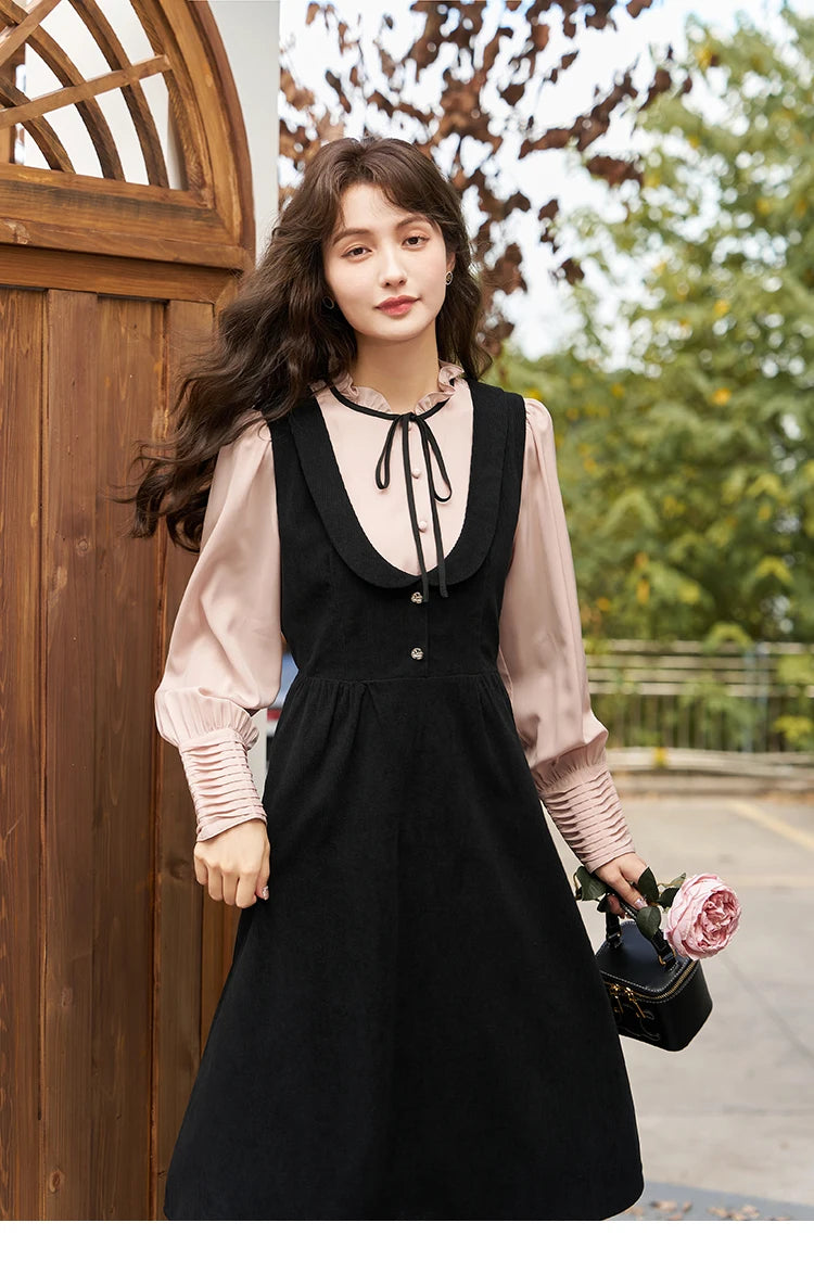MISHOW French Vintage Strap Dress Autumn 2025 A-LINE U-Neck Sleeveless Black Temperament Pullover Mid-Calf Dresses MXC43L1570