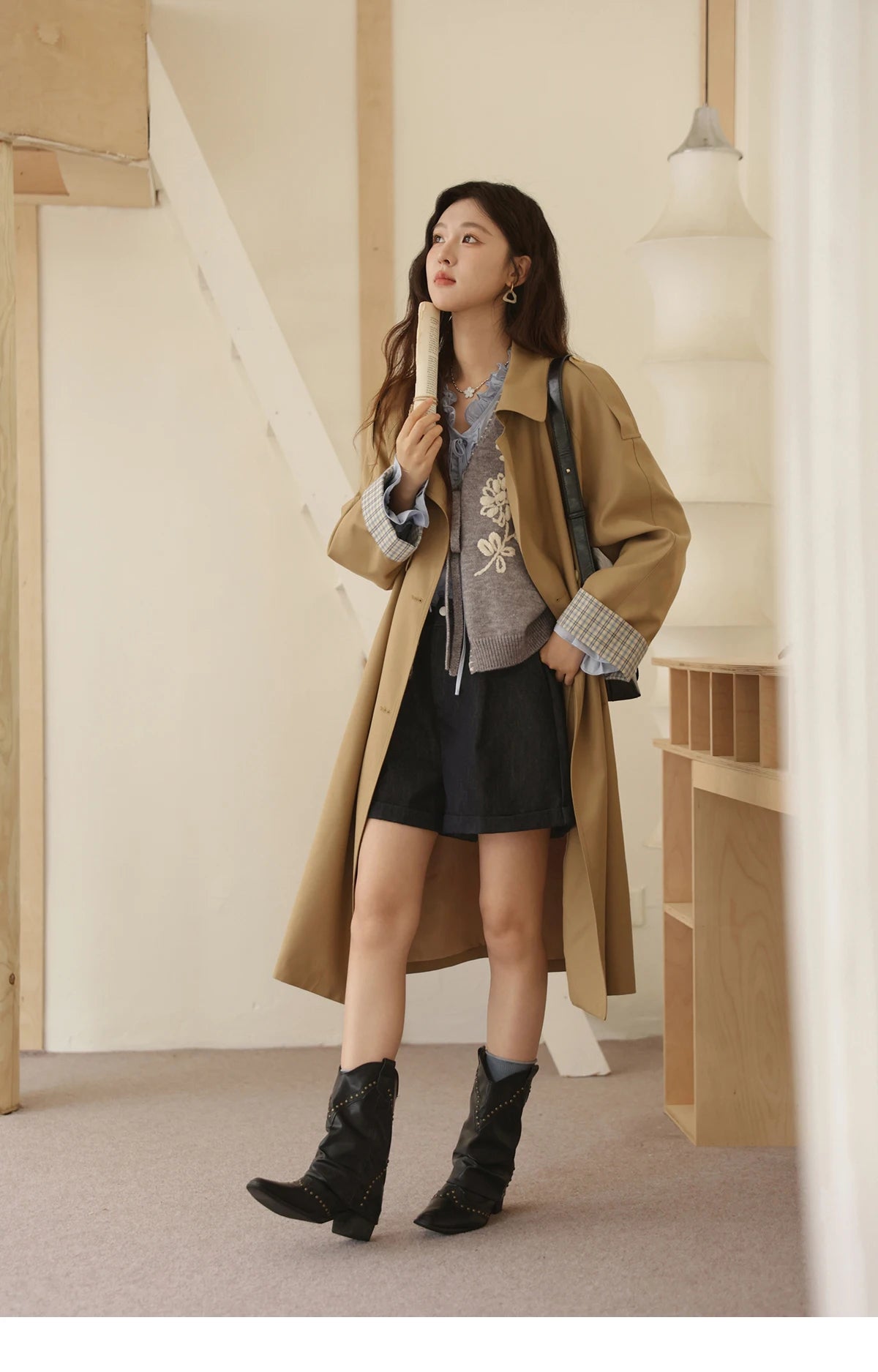 MISHOW Khaki Retro Plaid Flip Sleeve Trench Coat Autumn 2025 Double Breasted Belt Medium Length Trench Office Lady MXE44W0814