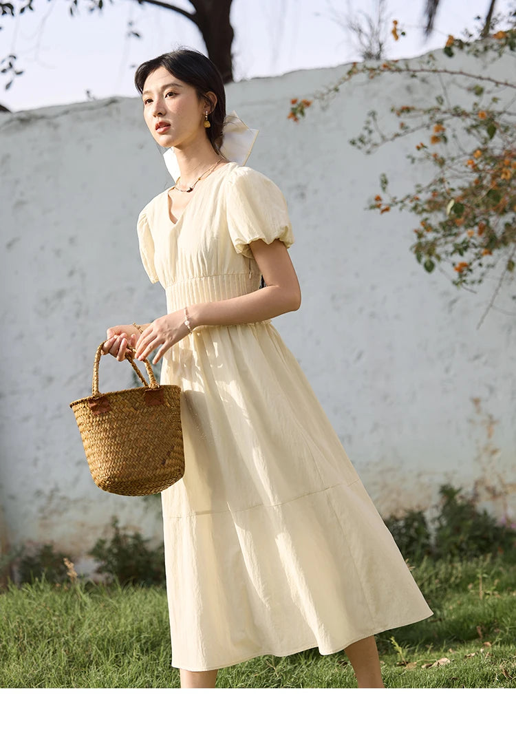 MISHOW French Summer Dresses Women 2025 New Short Puff Sleeve V-neck Solid Cotton Blended Dress Female Slimming MXE34L2288