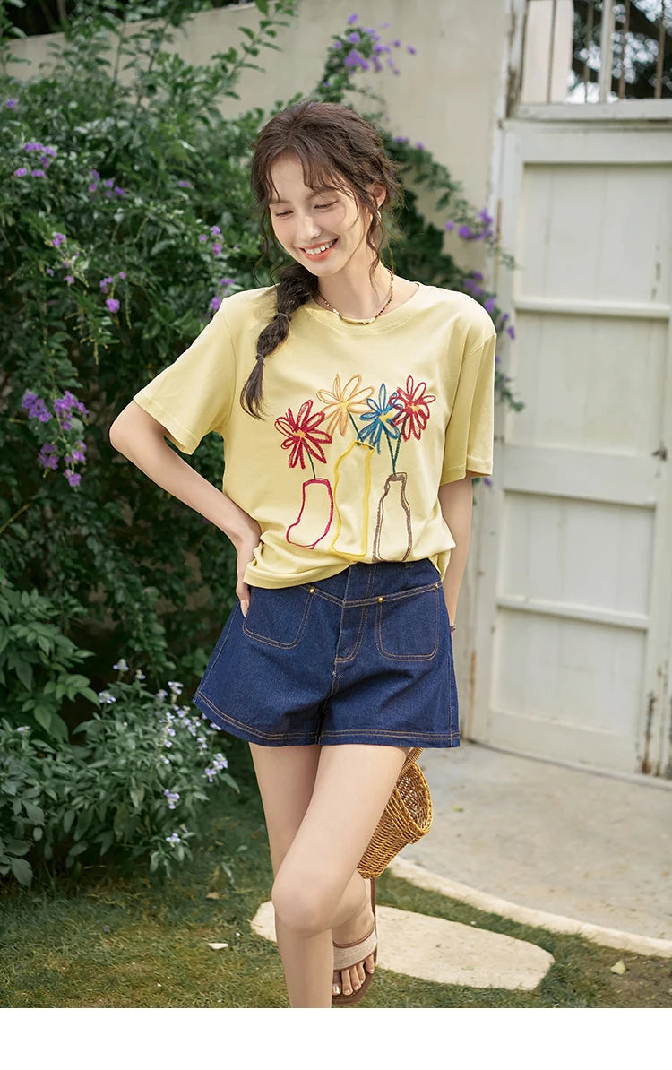 MISHOW 100 Cotton Pocket Embroidered Flower Denim Shorts for Women 2024 Summer Dark Blue Loose Casual Wide Leg Pants MXD26K0707