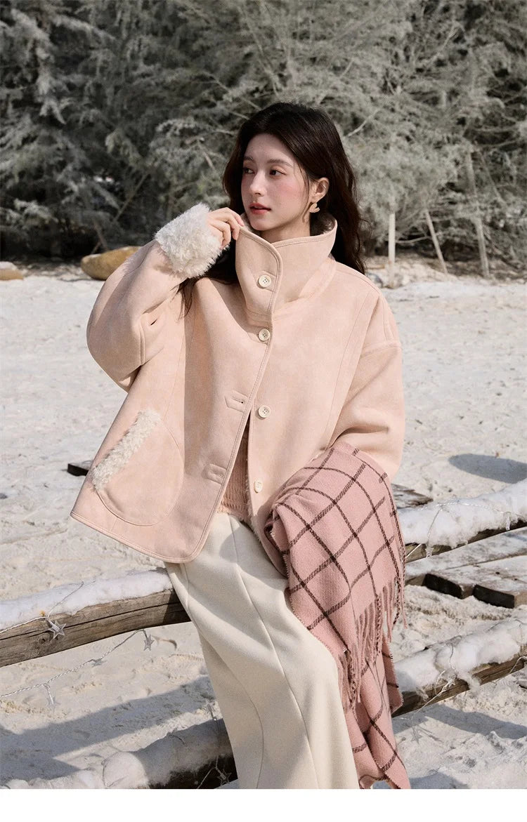 MISHOW Women's Double Sided Wearing Jacket 2025 Winter Lamb Wool Lapel Coat Warm Windproof Commuter Coat with Pockets MXE91W1015