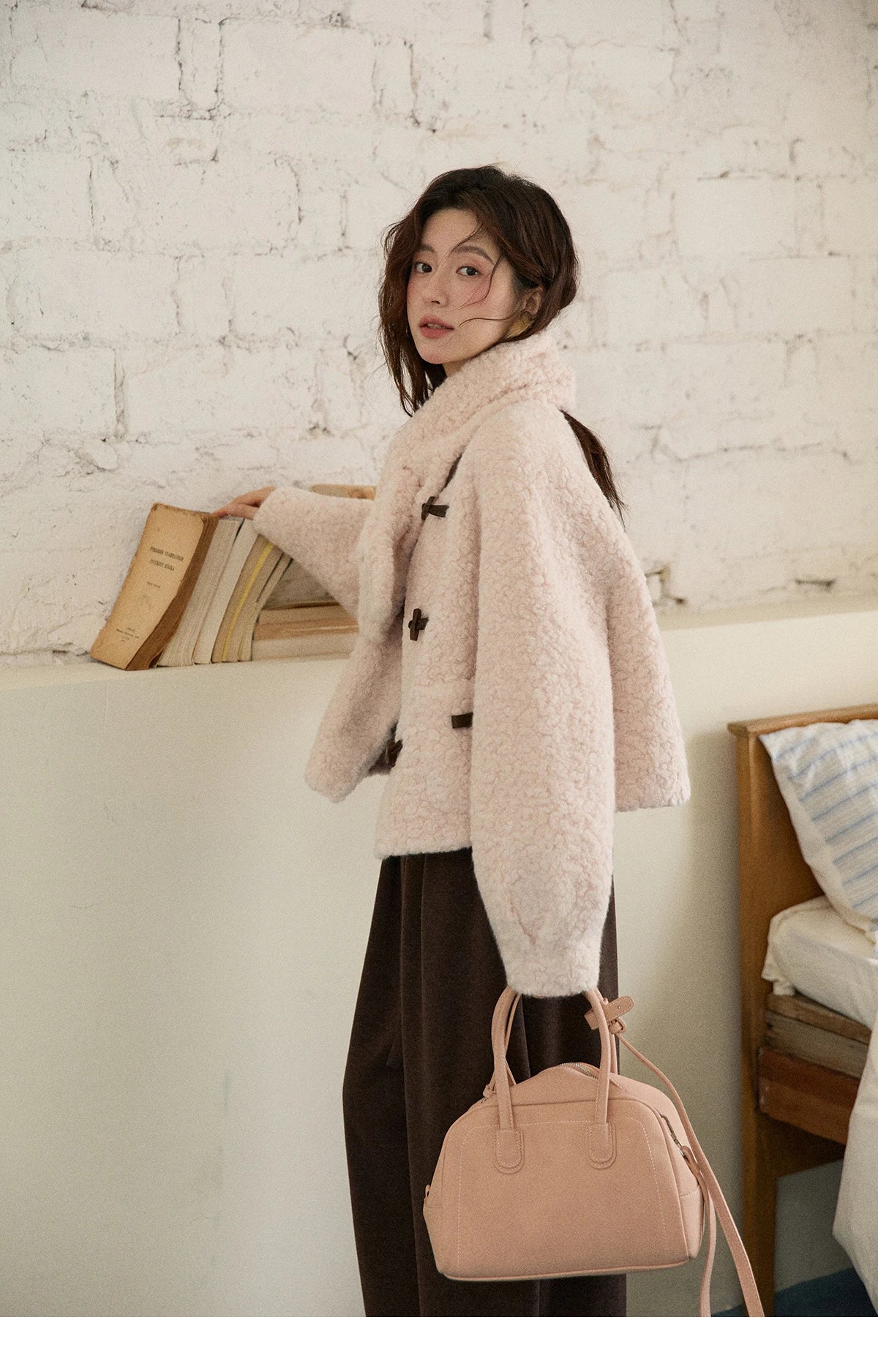 MISHOW Women's Winter Coat 2025 French Style Round Neck Long Sleeve Jacket Loose Commute Toggle Button Warm Outerwear MXE87W0988