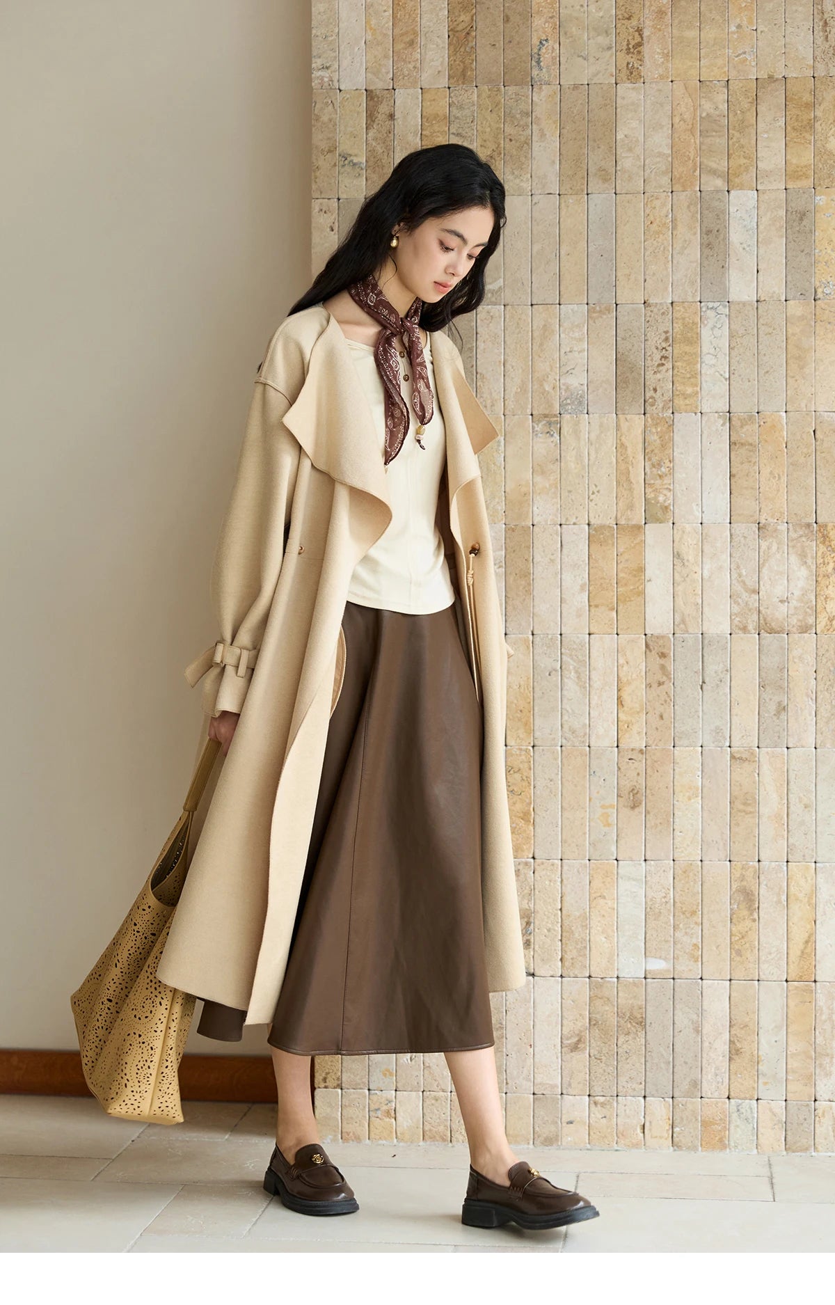 MISHOW Woolen Coat for Women 2025 Autumn Winter New Style Drawstring Waist Large Lapel Mid-length Commuter Loose Coat MXE45W0841