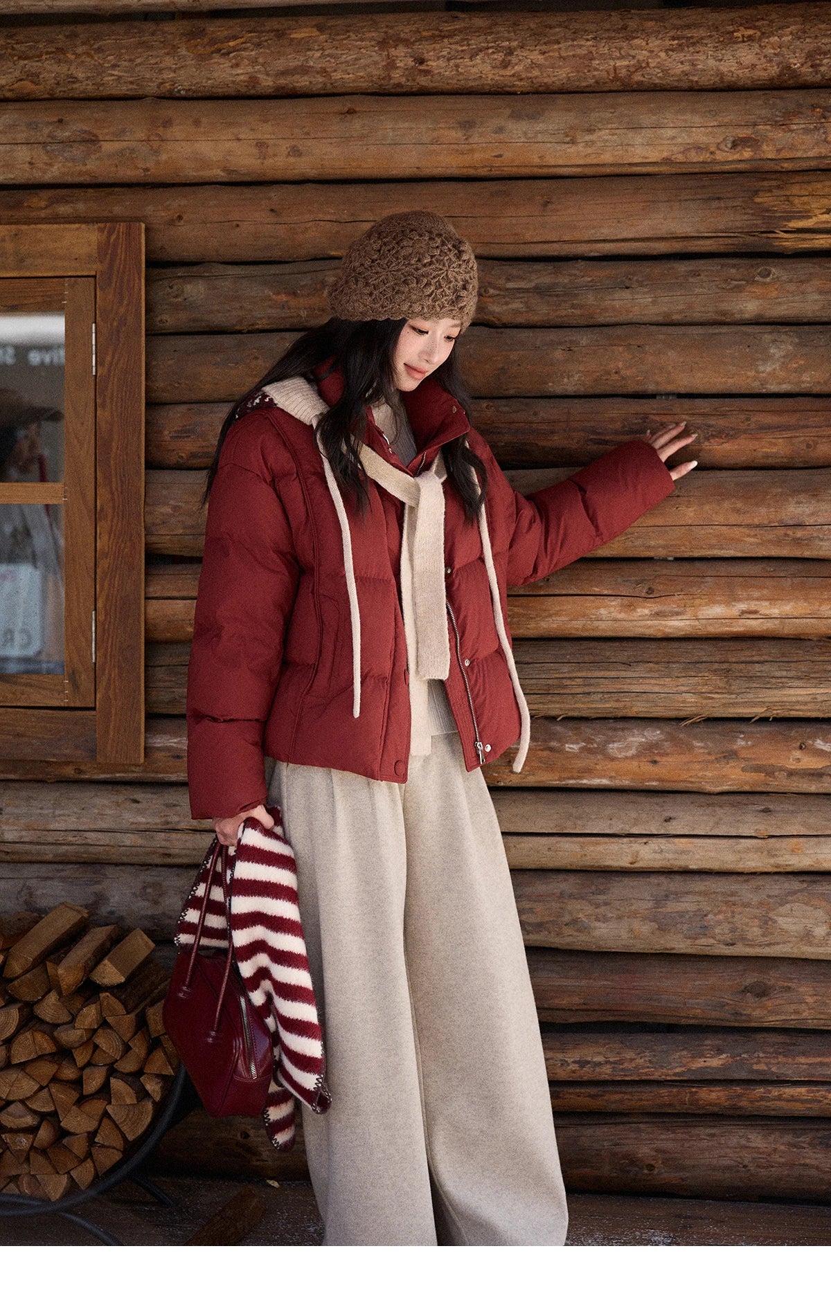 MISHOW Christmas Down Jacket with Jacquard Hat Winter 2025 90% White Duck Down Warm Coats Stand Neck Solid Down Coat MXE90Y0086