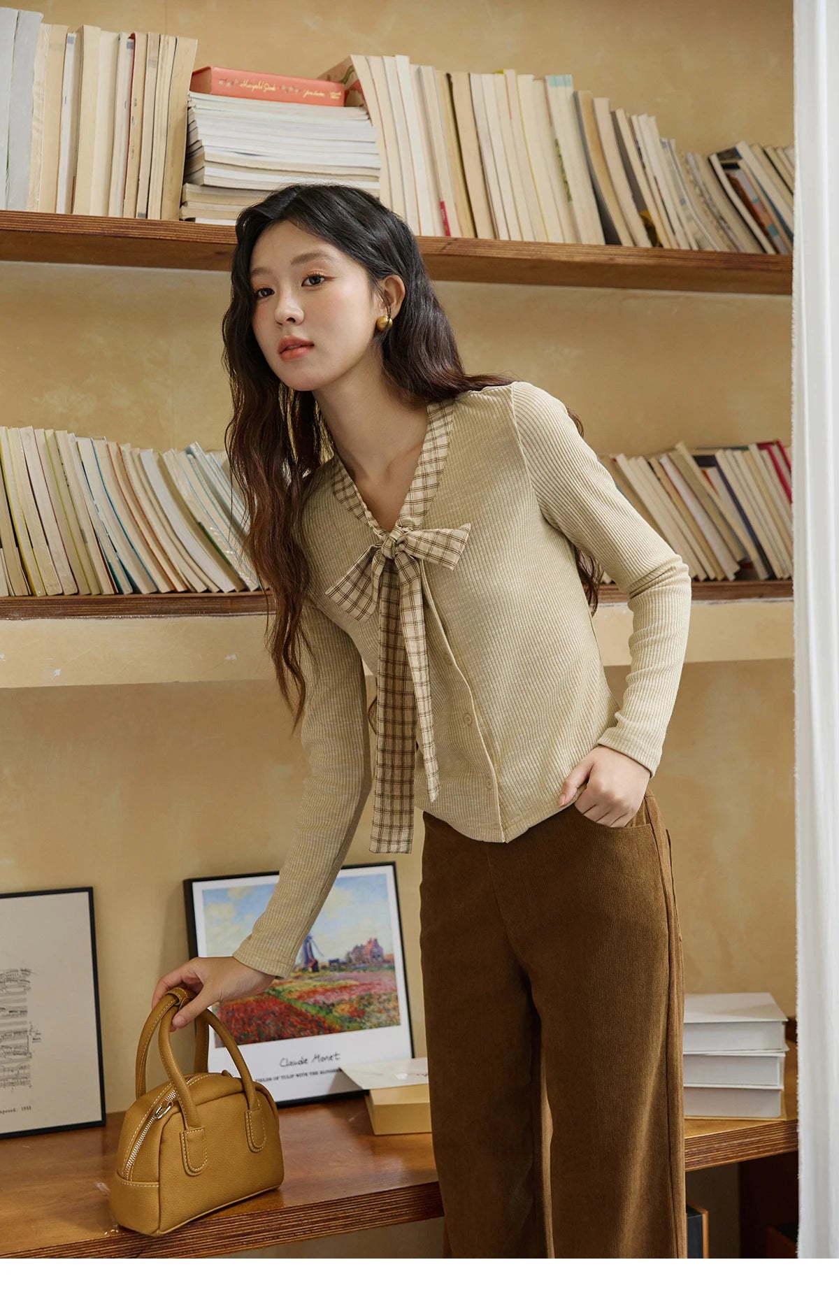 MISHOW Yellow Cardigan Women 2025 Autumn Vintage Plaid Bowknot V-neck Long-sleeve Knitted Top Commute Slim Sweater MXE16Z1168