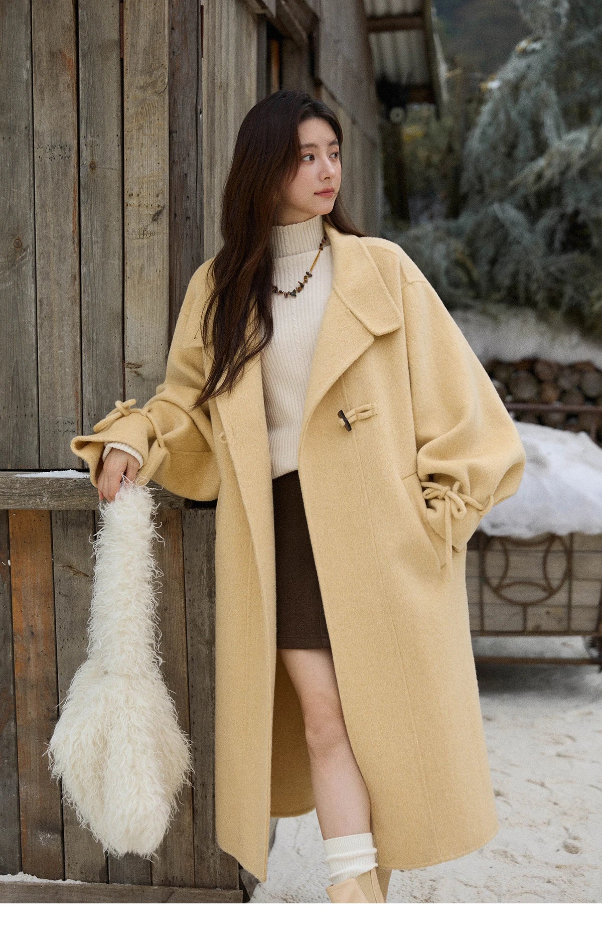 MISHOW Women's Long Coats 2025 Winter Yellow Double-faced 100% Wool Coat Windproof Lantern Sleeve Turtleneck Coat MXE51W0902