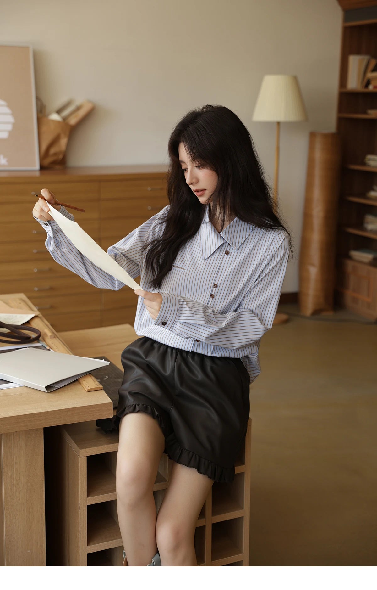 MISHOW Women's Striped Asymmetric Shirt 2025 Autumn New Arrival Vintage Loose Long Sleeve Tops Commuter Woman Clothes MXE42C2375