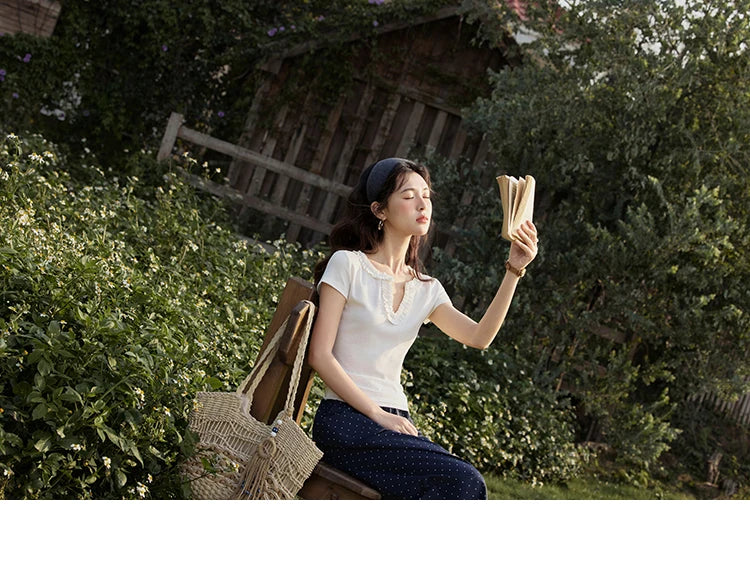 MISHOW Casual Summer T-shirts Women New 2025 Short Sleeve V-neck  Solid Straight Shoulder Slimming Shirt Female Thin MXE35T0562