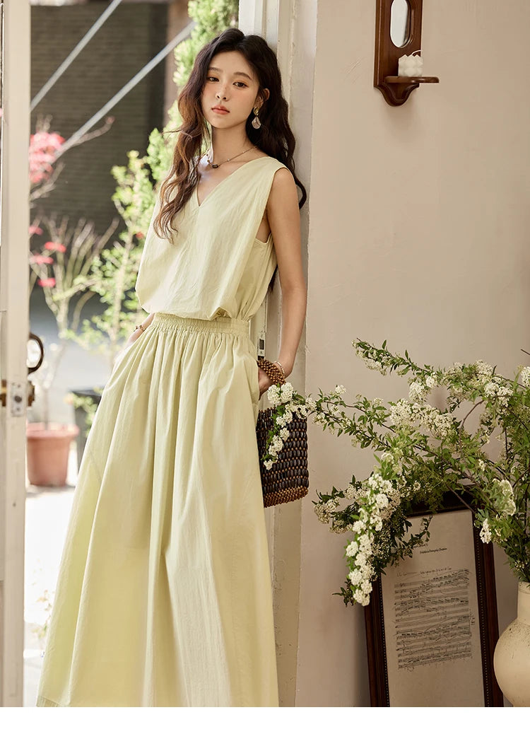 MISHOW Office Lady Solid Blouses Skirts Sets Women Summer 2025 V-neck Sleeveless Vest Elastic Waist Loose Skirts Sets MXE34T0604