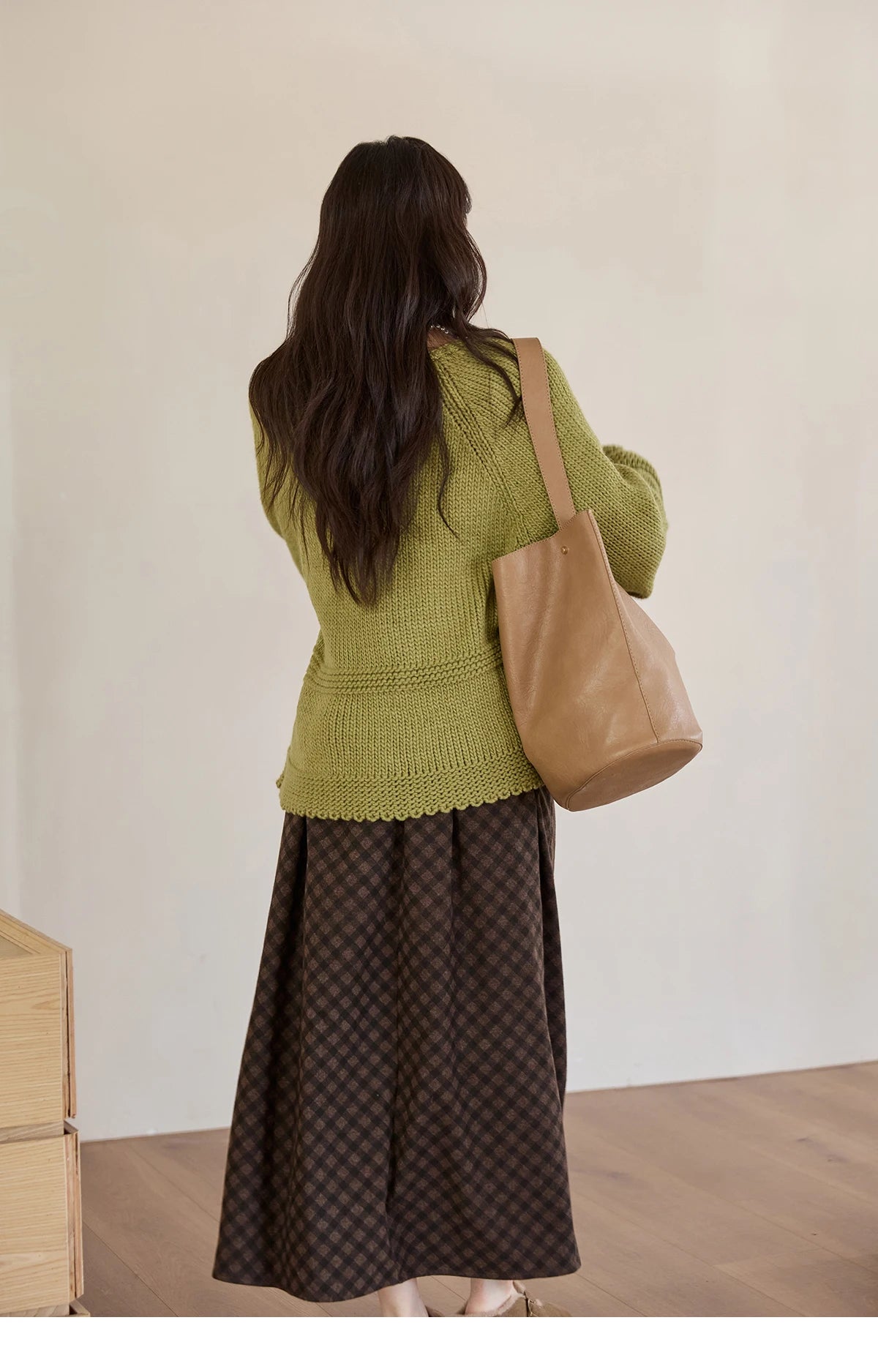 MISHOW Women's Avocado Green Knitted Cardigan 2025 Winter Lantern Sleeve Sweater Female V-neck Lace-up Loose Cardigan MXE51Z2694