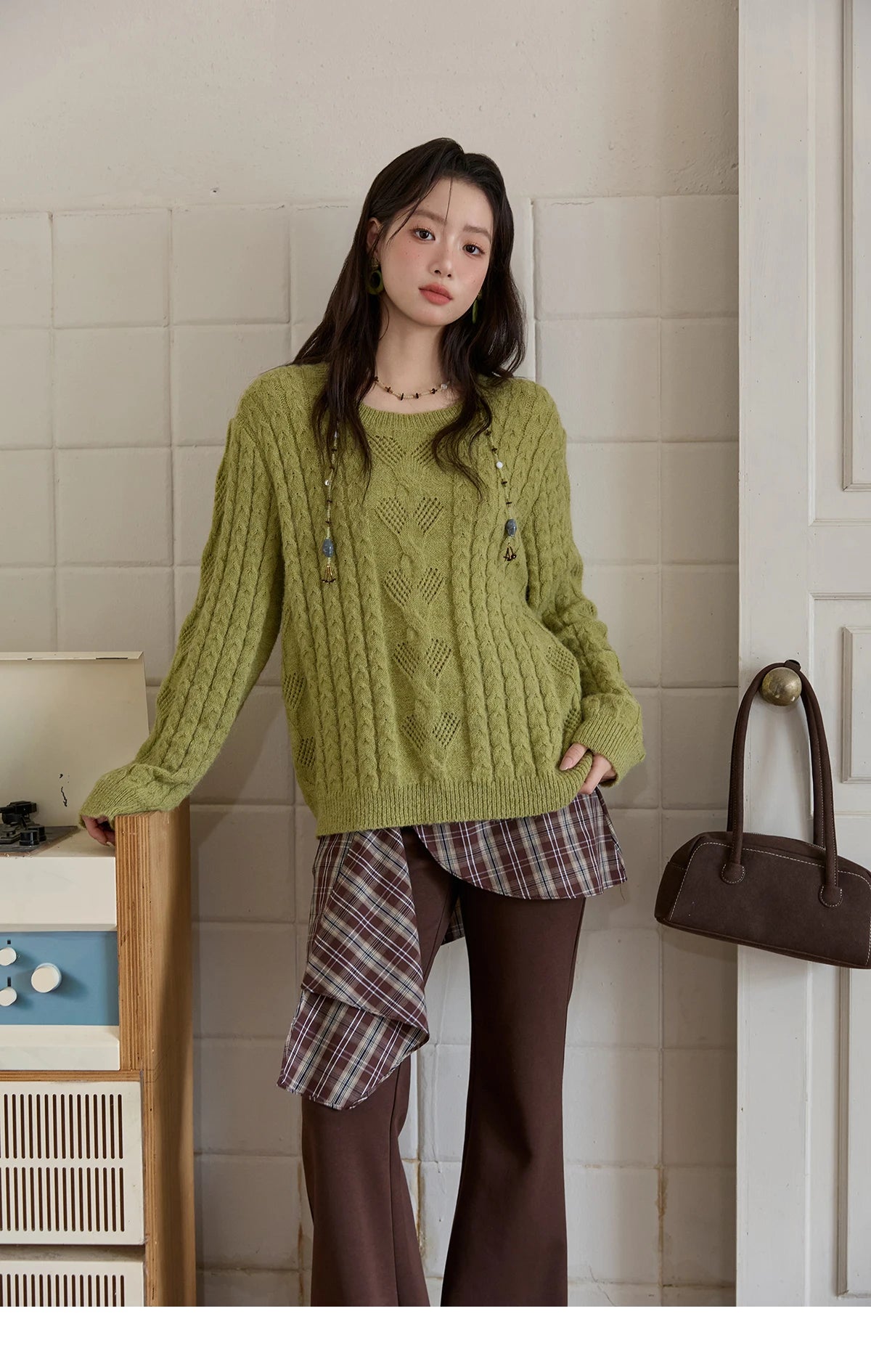 MISHOW  Sweater for Woman 2025 Autumn Winter Green Retro Twisted Rope Hollow Design Loose Knit Top Luxury Commuter MXE49Z2520