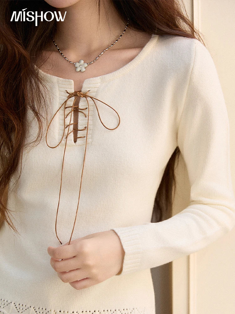 MISHOW Woman Beige Knit Top 2025 Winter Contrast Color French Style Hem Hollow Crochet Sweater Slim Long Sleeves Top MXE89Z2634