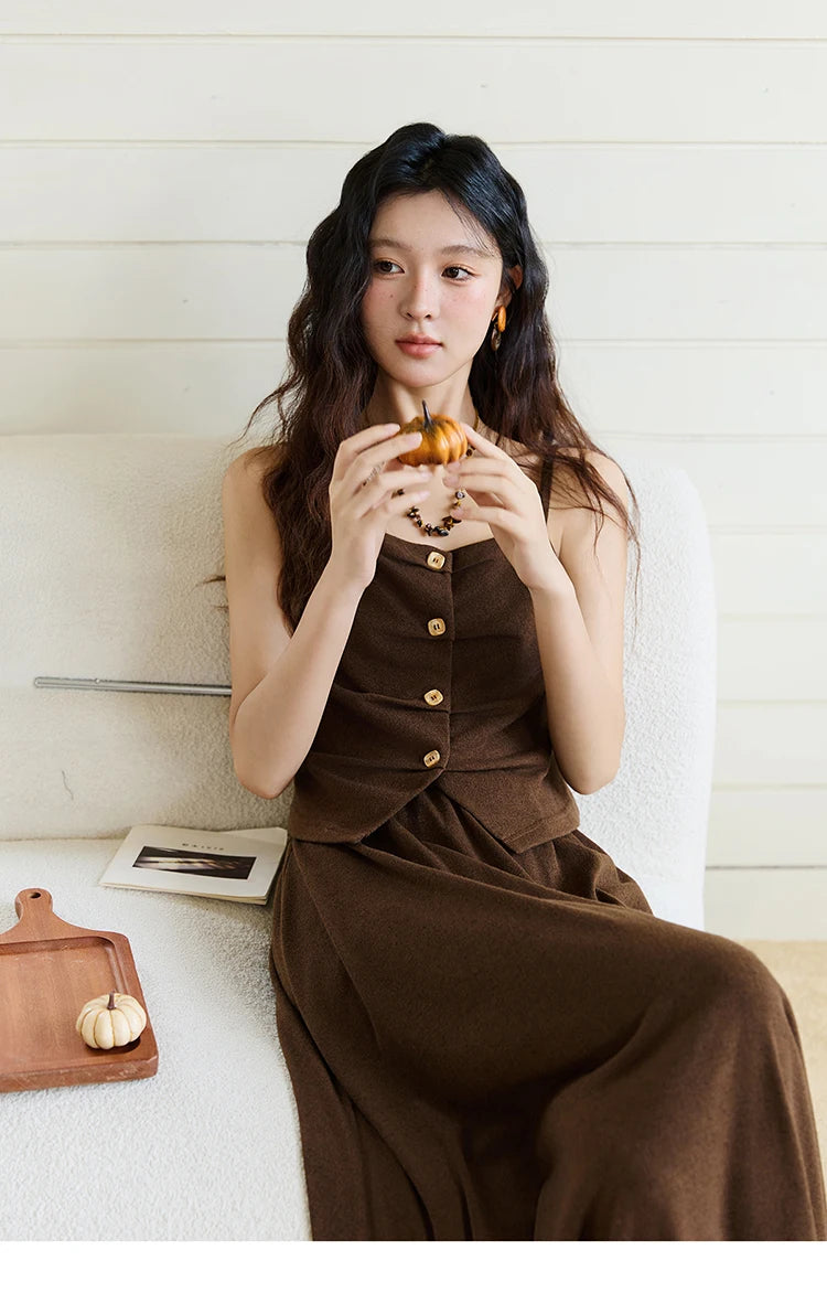 MISHOW Camisole Skirt Suit 2025 Retro Dark Brown Pleated Design Tank Top A-line Skirt  Autumn Women's Clothing Set MXE46T1378
