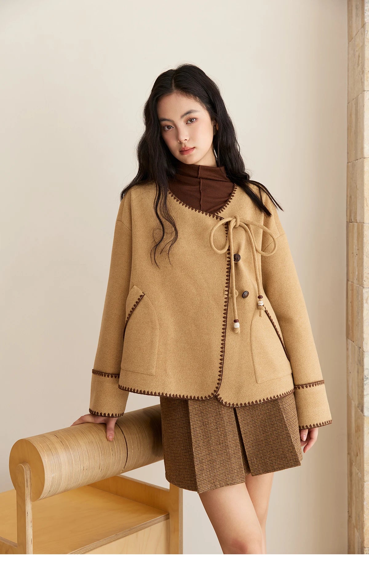 MISHOW Coat for Women 2025 Autumn Winter Khaki Asymmetrical Design Shell Flower Embroidery Lace-up Short Casual Coat MXE49W0854