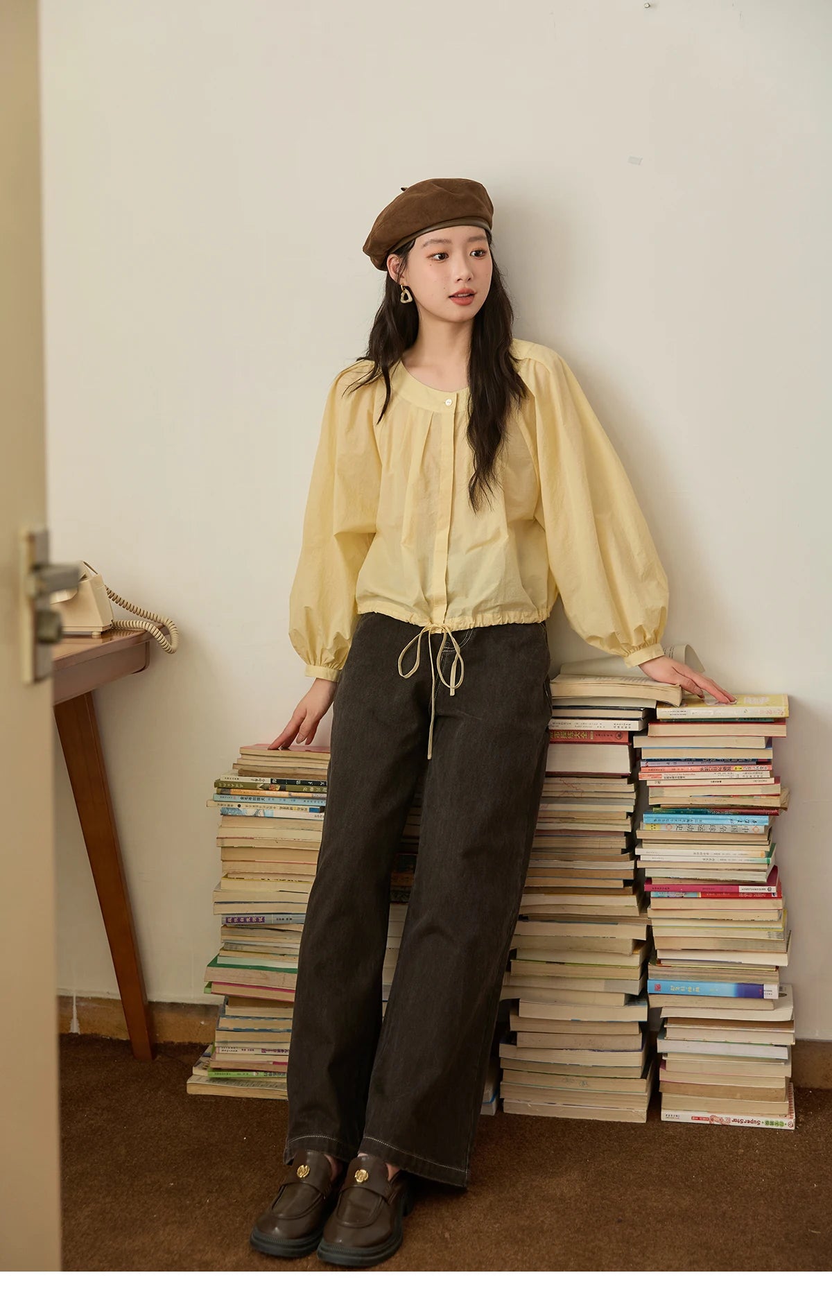 MISHOW Light Yellow Pleated Shirt 2025 Autumn Drawstring Hem Lantern Sleeve Top O-neck Cotton Blend Casual Shirts MXE45X2490