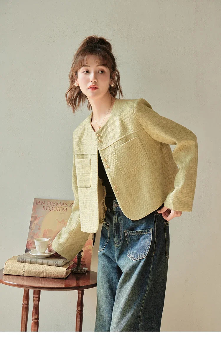 MISHOW Retro Round Neck Coats for Women Spring Autumn Pockets Loose Gold Button Single Breasted Solid Short Jackets MXC44W0072