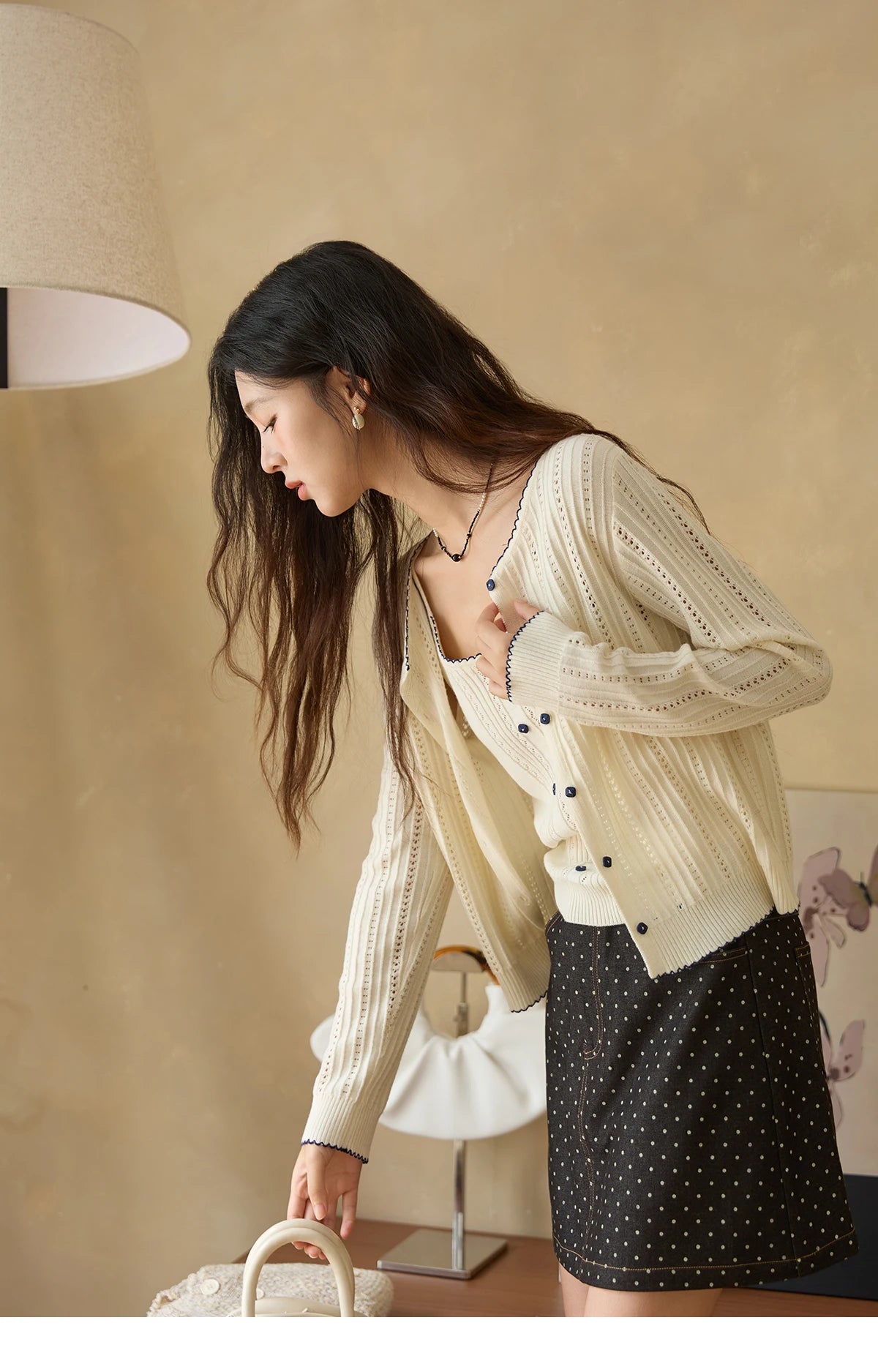 MISHOW Woman Apricot Knit Two-piece Set Wool 2025 Autumn Retro Long Sleeves Cardigan With Camisole Vest Casual Outfit MXE43T0726