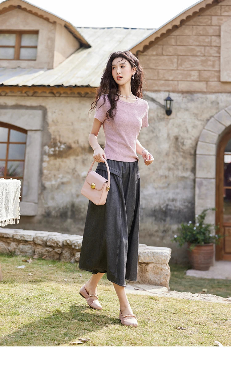 MISHOW Women's Short Sleeved Knitted T-shirt Spring 2025 Korean Minimalist Back Hollowed Out Pearl Buckle Design Tees MXE13Z1072