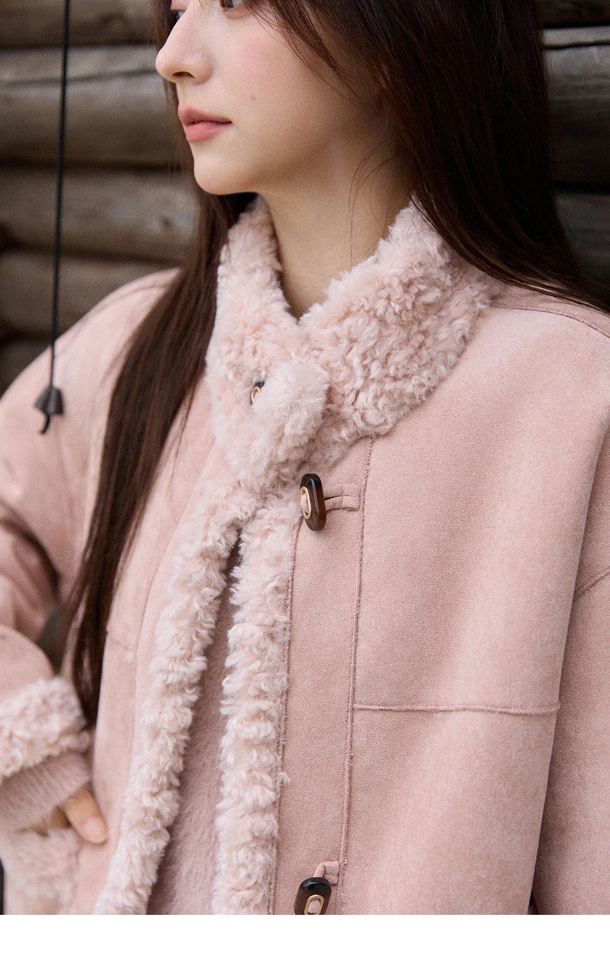 MISHOW Winter Jacket Women 2025 Elegant Luxury Suede Composite Fur Stand-up Collar Short Jacket Windproof Warm Coat MXE87W0941