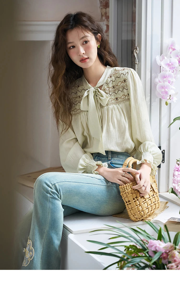 MISHOW Ribbon Collar Shirt for Women Autumn 2025 Sweet Cuffs Pleated Embroidered Petal Sleeve Loose Top Office Lady MXD14C0226