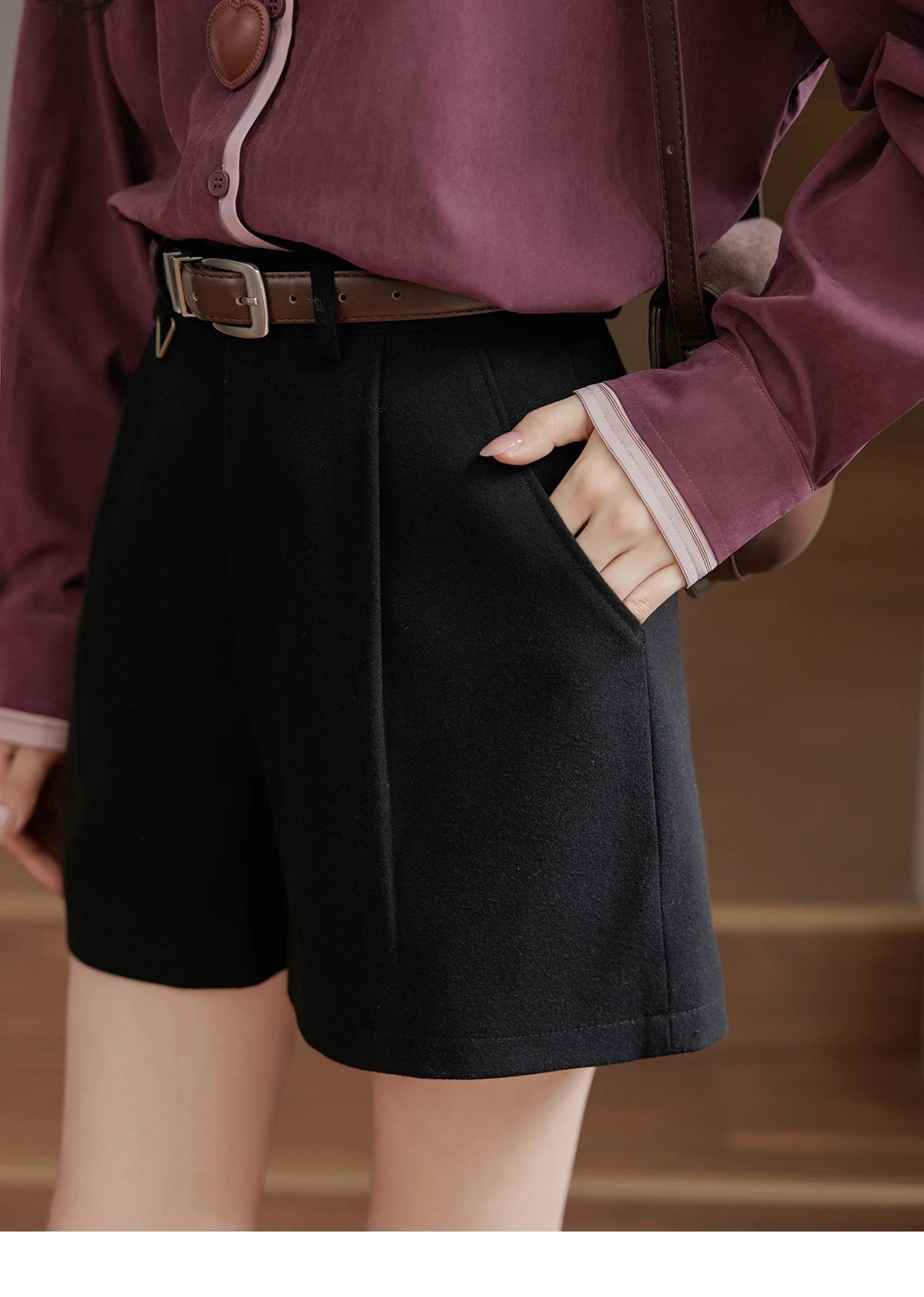 Mishow Black High Waist Wide Leg Shorts with Metal Detail MXD44K0757