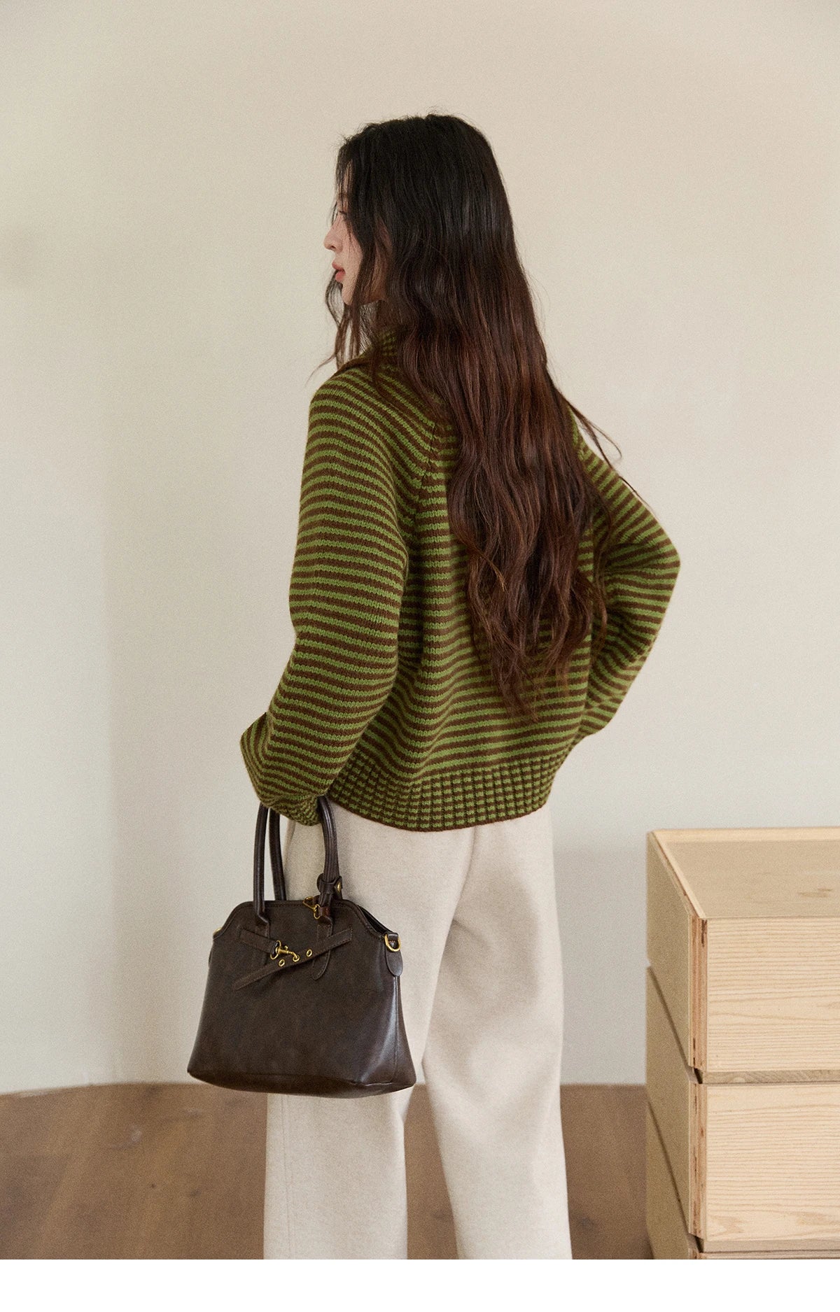 MISHOW New Striped Knitted Cardigan 2025 Autumn Winter Retro Stand-up Collar Raglan Sleeve Cardigan Commute Loose Top MXE88Z2690