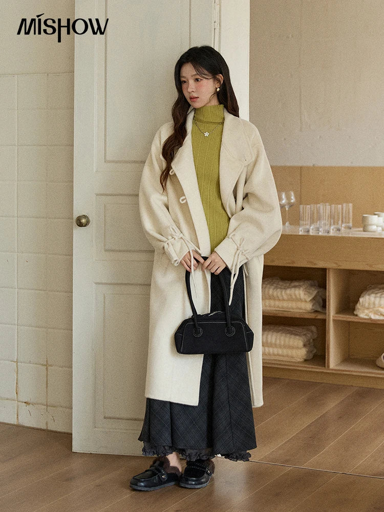 MISHOW Women's Long-sleeved Tops 2025 Winter Simple Solid Turtleneck Sweater Vertical Ribbed Slim Fit Casual Top MXE86Z2656