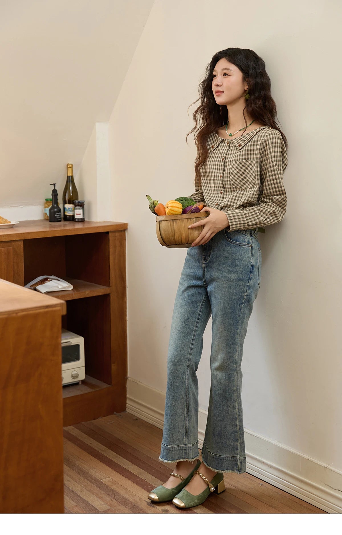 MISHOW Women's Casual Shirts Cotton Autumn Side Slit Pockets Plaid Shirts Commute  Elegant Chic Woman Top with Belt MXE44X2469