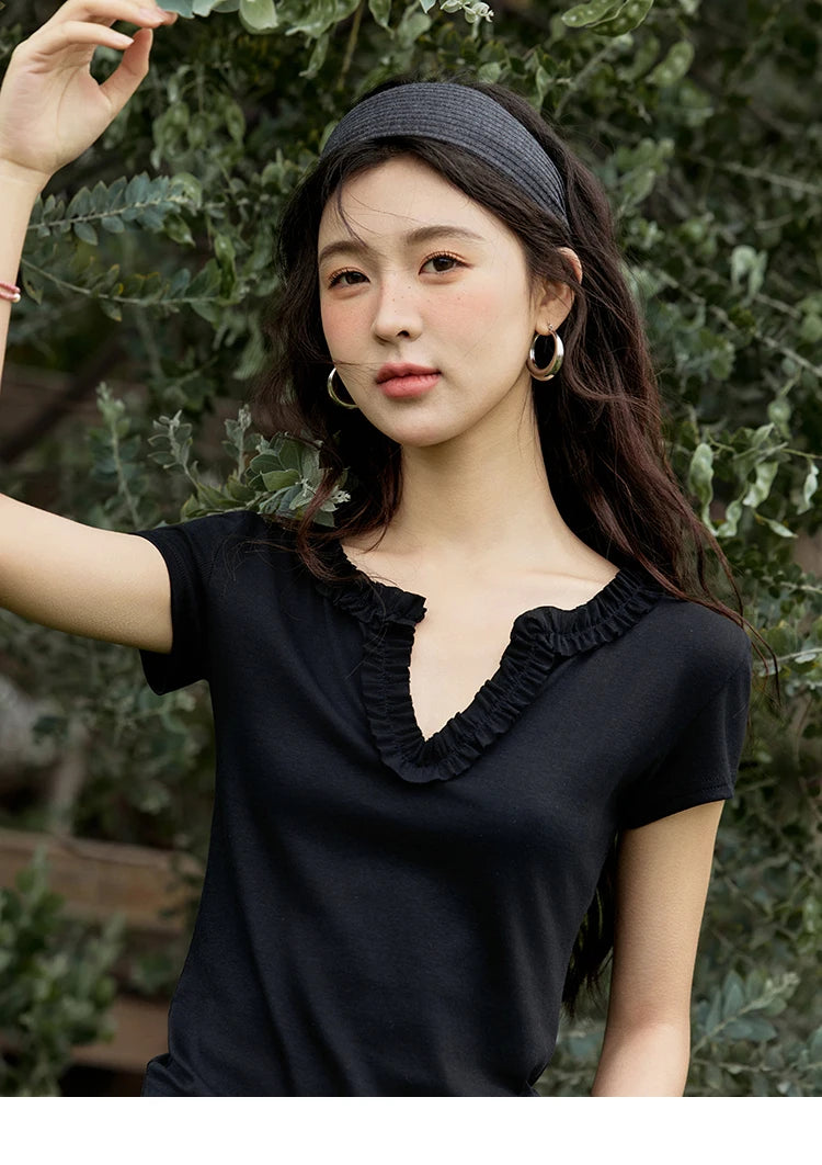 MISHOW Casual Summer T-shirts Women New 2025 Short Sleeve V-neck  Solid Straight Shoulder Slimming Shirt Female Thin MXE35T0562
