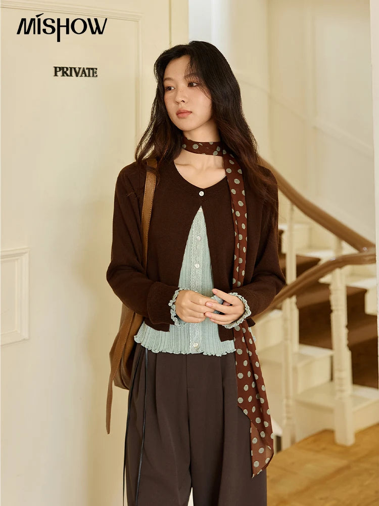 MISHOW Pullover Women 2025 Autumn Winter Retro Fake 2 Pieces Round Neck Color-blocked Lace Trim Knit Sweater Slim Top MXE46Z2545