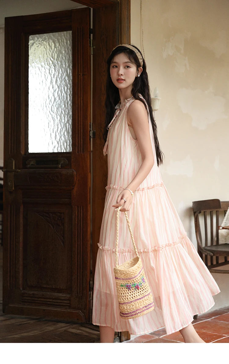 MISHOW Hanging Neck Striped Dress for Women 2024 Summer French Tea Break Camisole Dress Sweet Vacation Long Dresses MXD30L1951