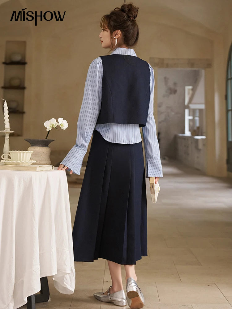 MISHOW French Vest Coat 2024 Spring Bow Square Neck Temperament Sleeveless Short Single Breasted Tank Top Outerwear MXD12W0294