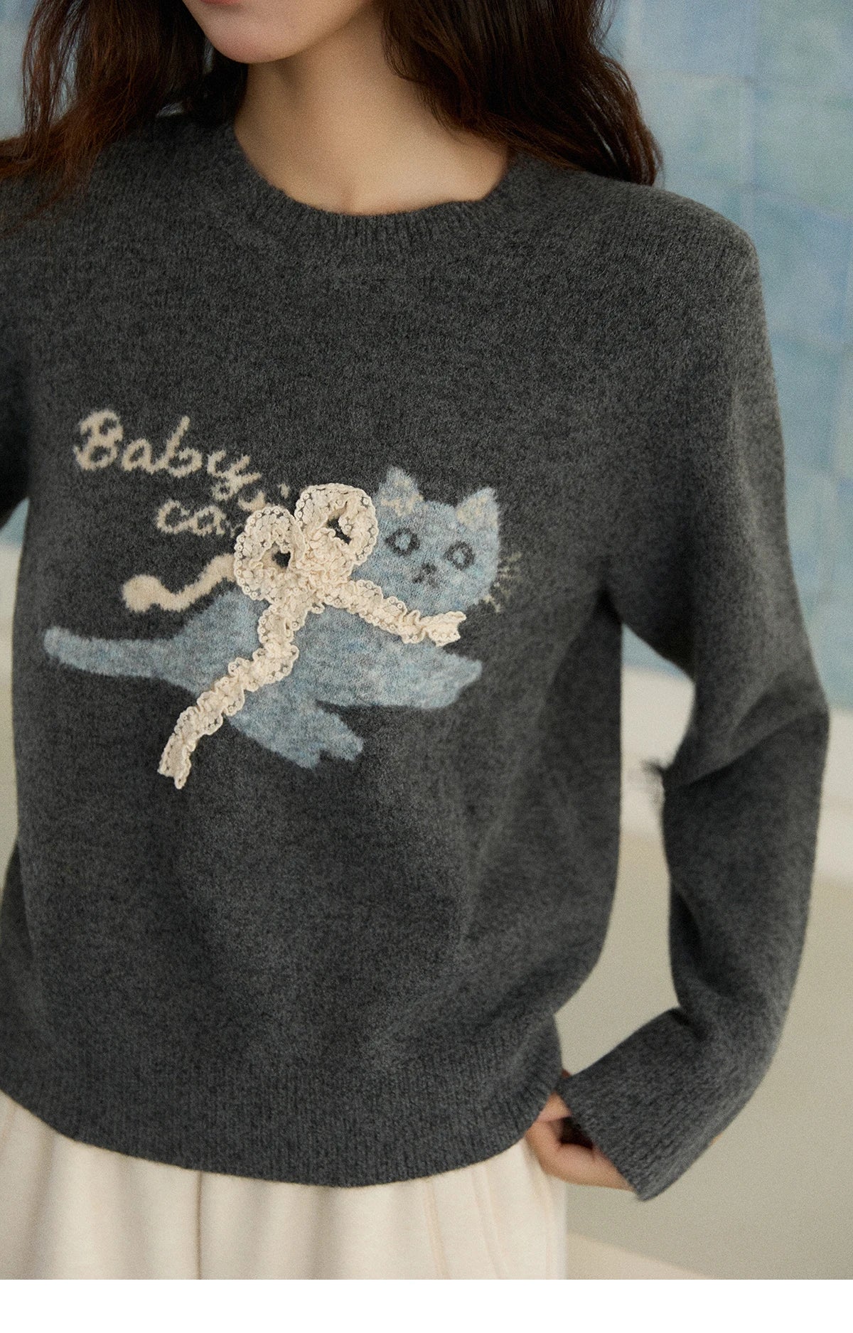 MISHOW Cat Jacquard Pullovers for Woman 2025 Winter Lazy Style Round Neck Three-dimensional Bow Loose Knit Sweater MXE86Z2750