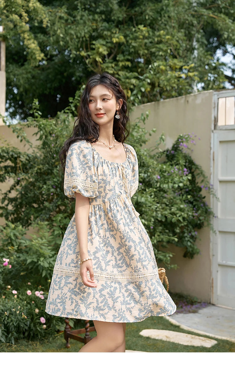 MISHOW French Floral Printing Dress for Women 2024 Summer Vacation U Neck Lace-up Bubble Sleeve Loose Doll Dresses MXD27L1898