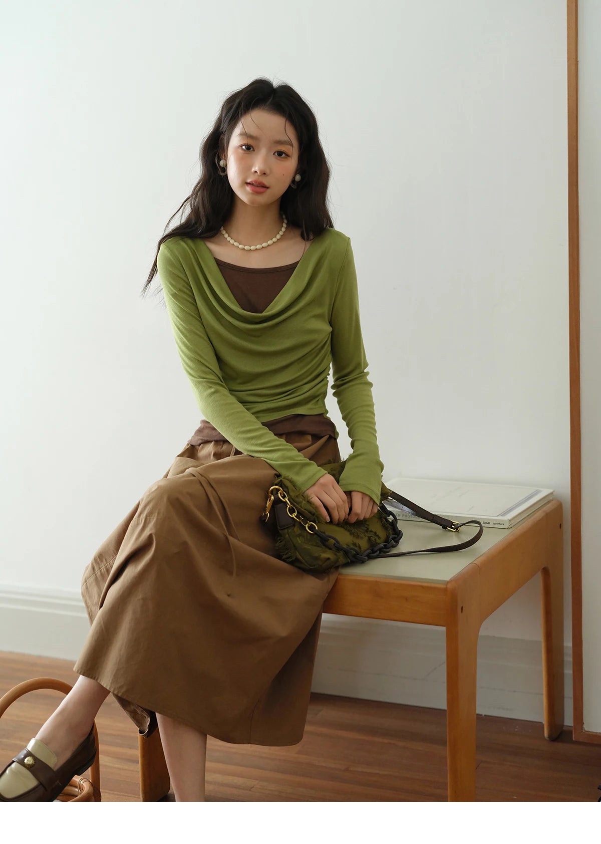 MISHOW Multi Colored Fake Two-piece Knitted Sweater 2025 Autumn Swinging Collar Casual Tops Contrasting Waist Top MXE42Z1341